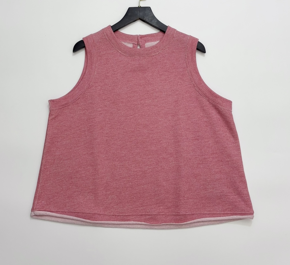 Japanese Style R-Letter Pink Sleeveless Top