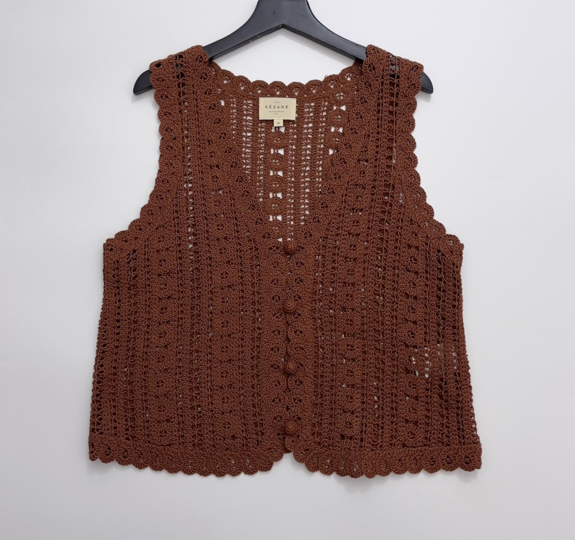 Sézane Crocheted Knit V-Neck Sleeveless Organic Cotton Vest Top