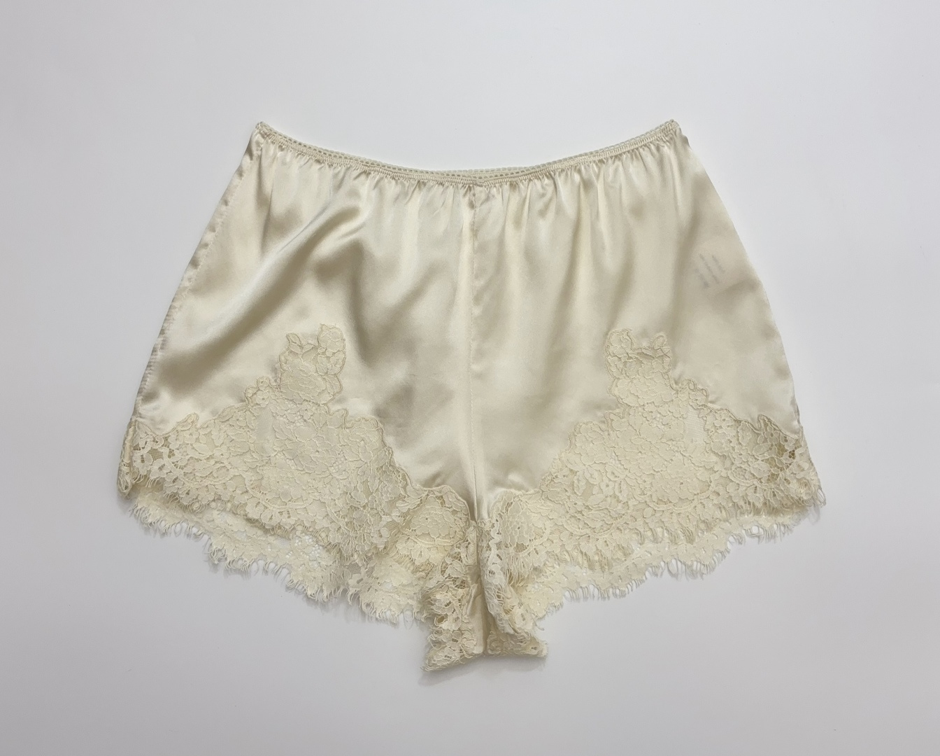 Dôen 'Kira Iona' Vintage French Silk Shorts