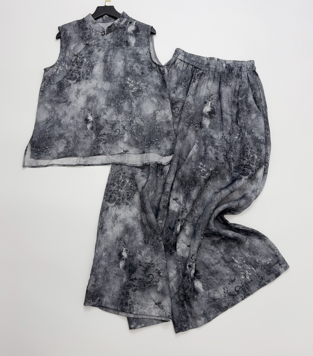 Vintage Ink Wash Print Asymmetrical Collar Sleeveless Shirt Vest + Wide-Leg Trousers Set