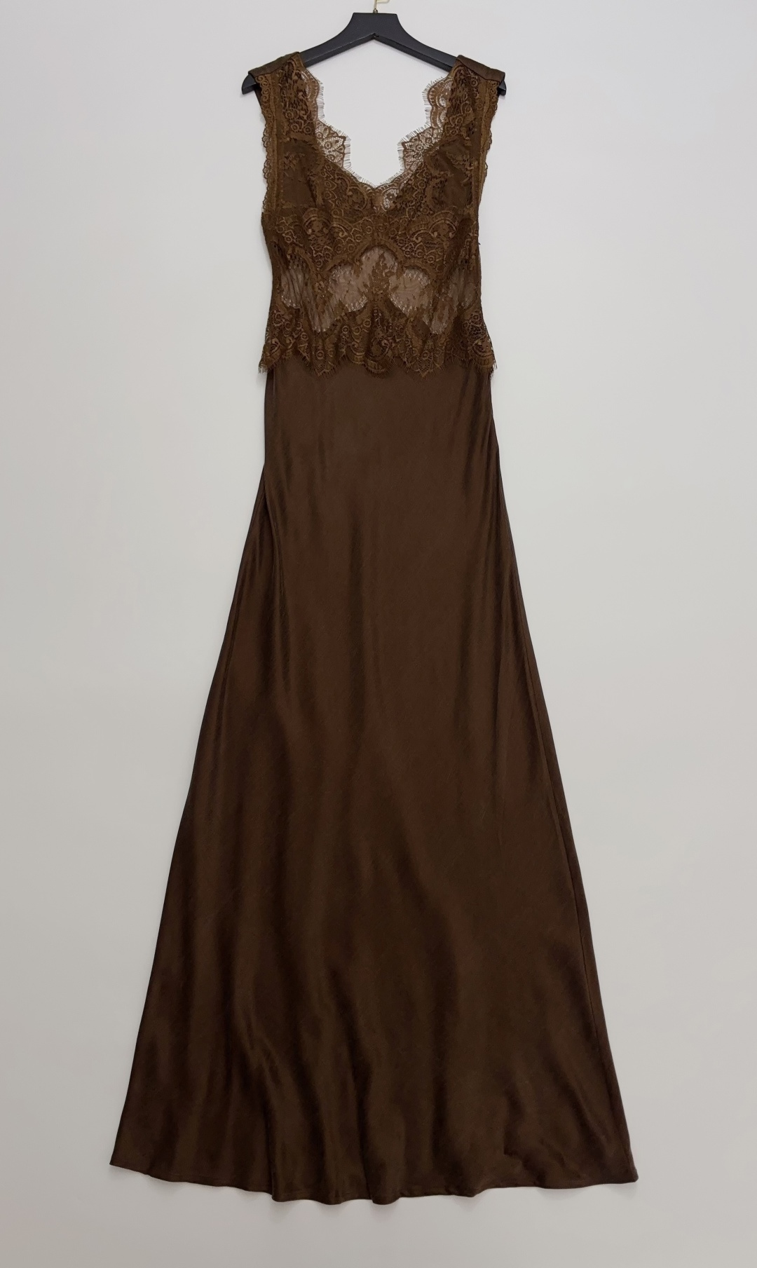 Third Form Elegant Patchwork Lace V-Neck Maxi Dress
