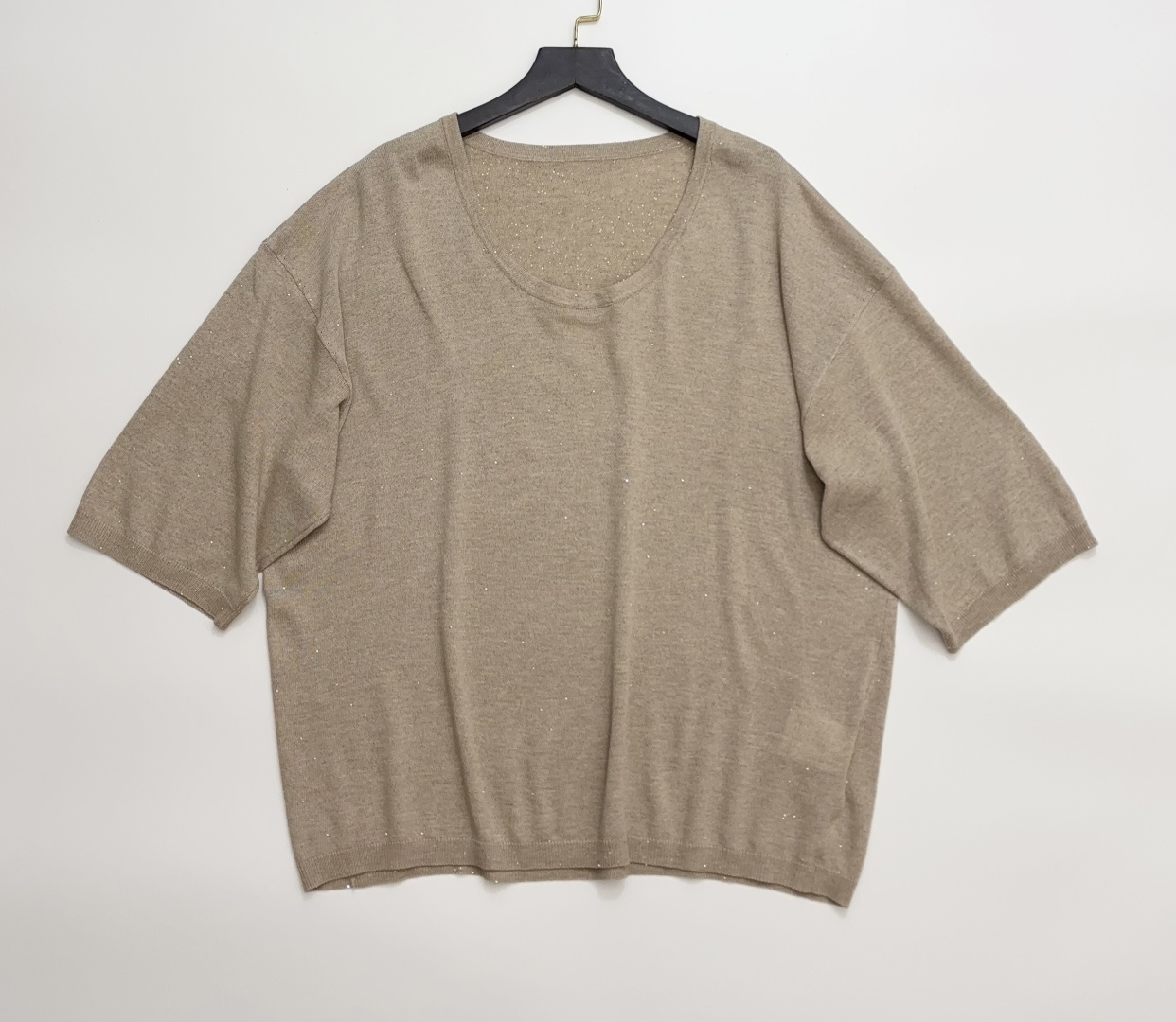 RODERIC WONG Knitted U-Neck Linen Sequin T-Shirt 26 Spring/Summer