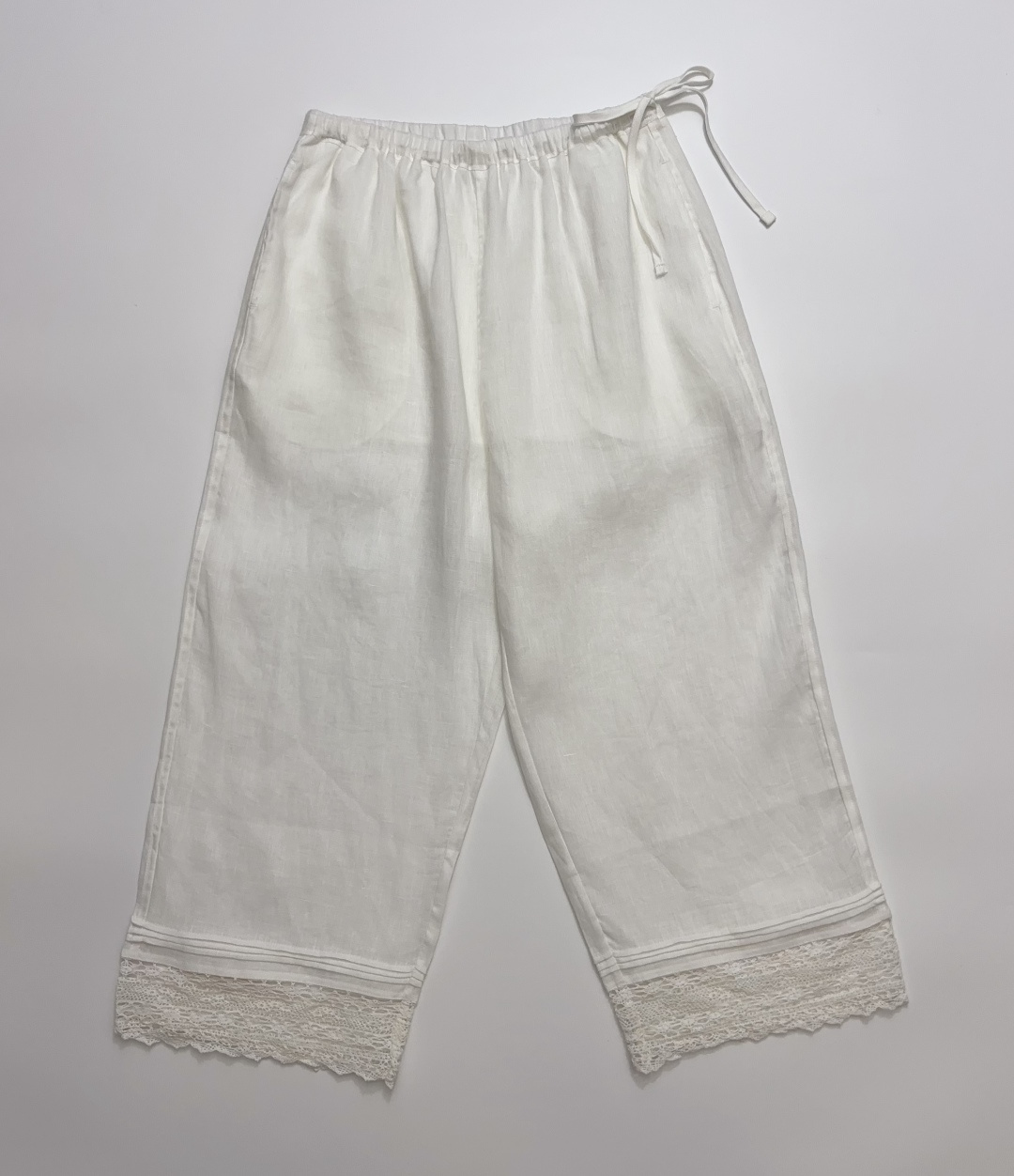 Japanese Style R-Letter Cutwork Lace Trim Embroidered Linen Wide-Leg Drawstring Cropped Casual Trousers