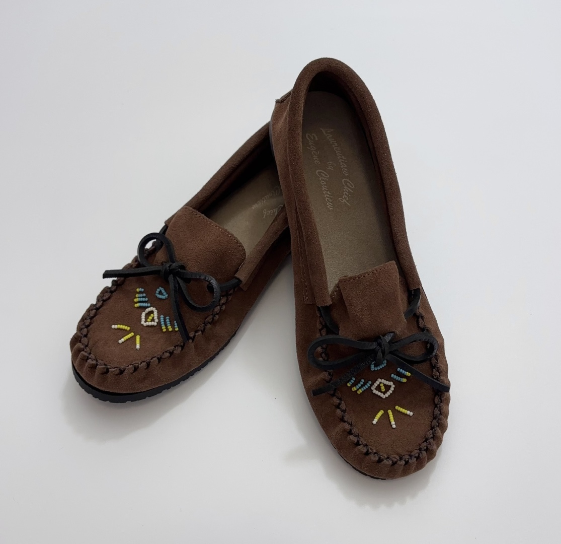 Laurentian Chief x 45R Star Bead Moccasin Casual Flats