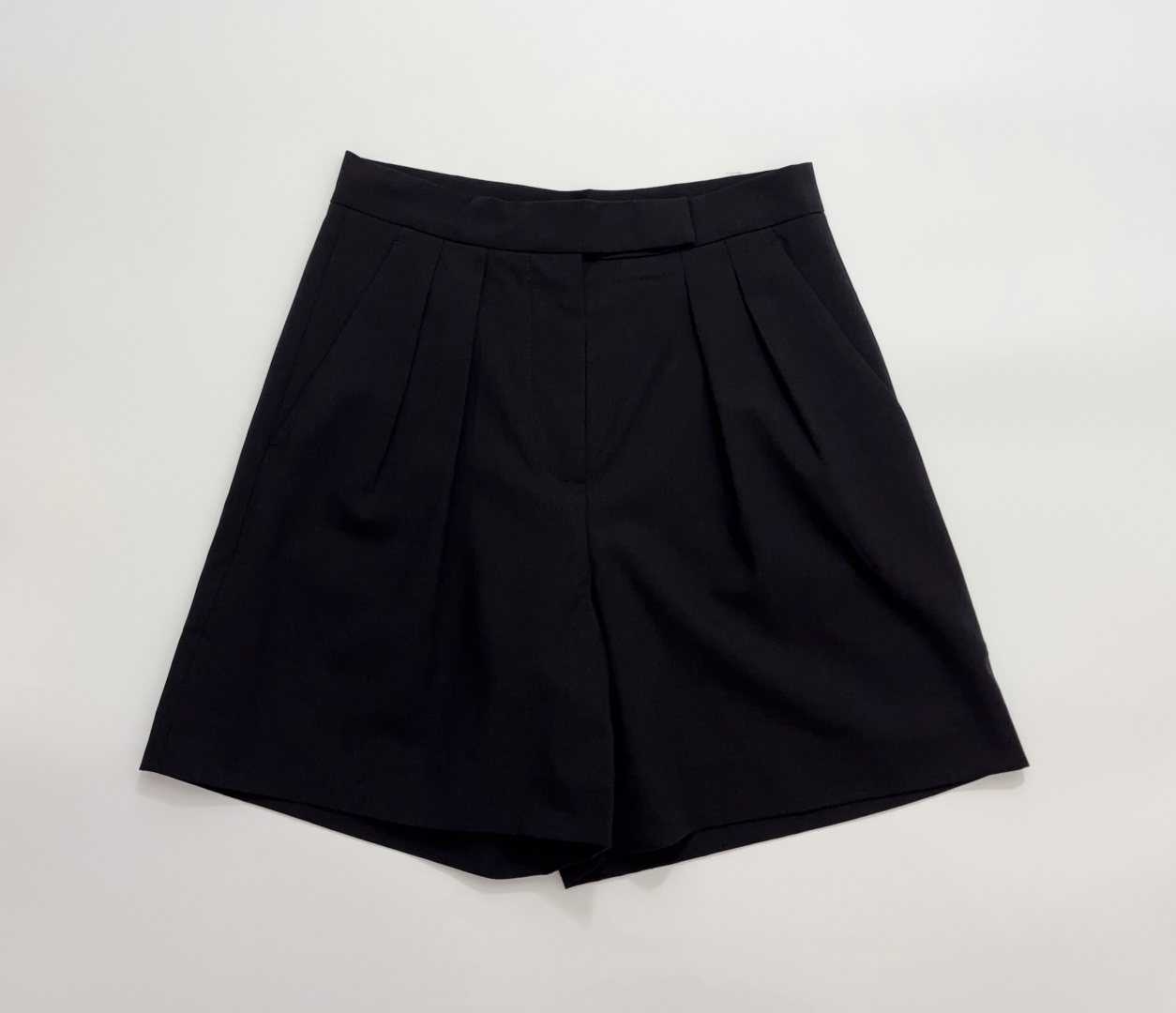 Max Mara Cotton Blend Shorts