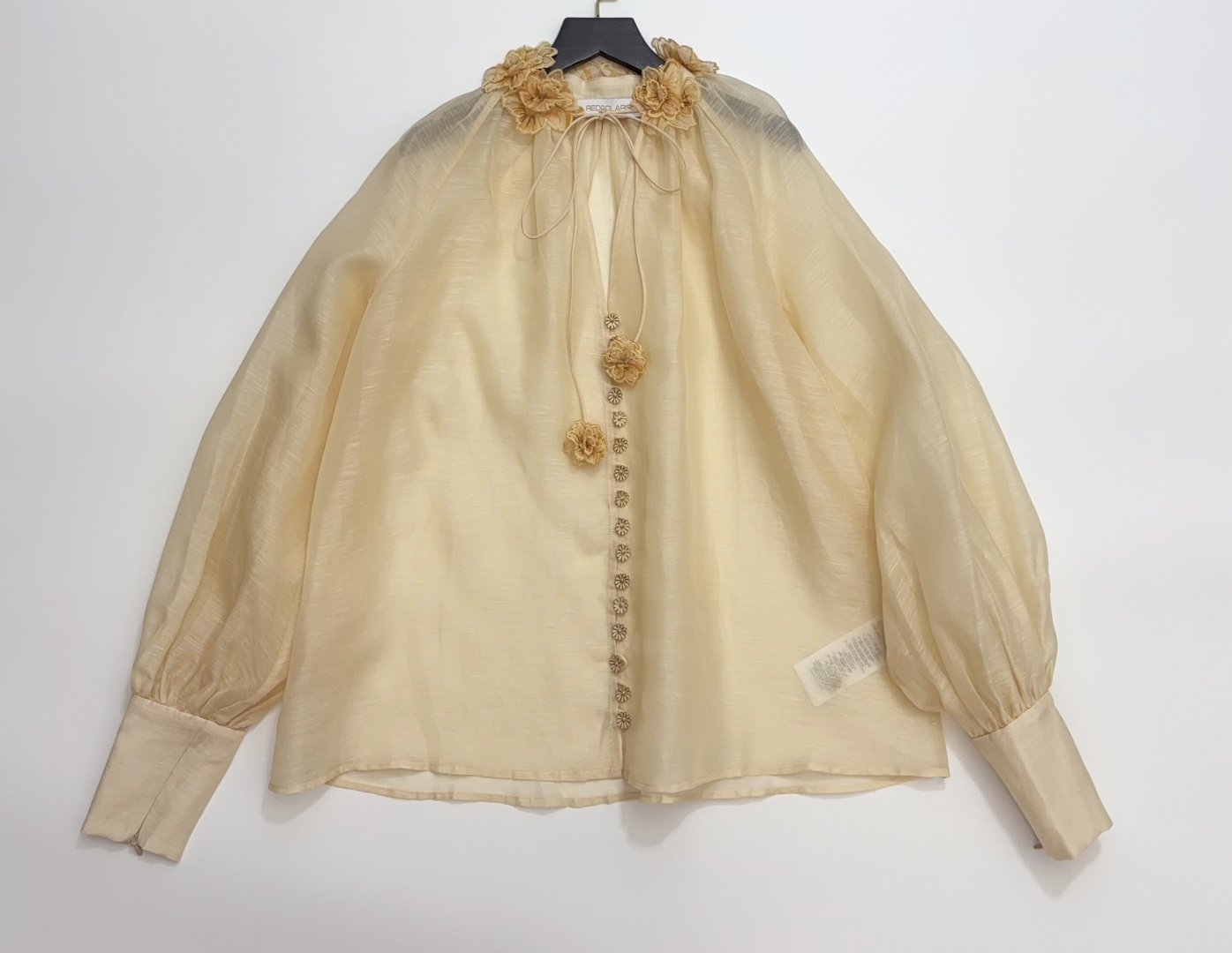 Niche Design Lantern Sleeve Daisy Button Romantic Appliqué Linen Shirt