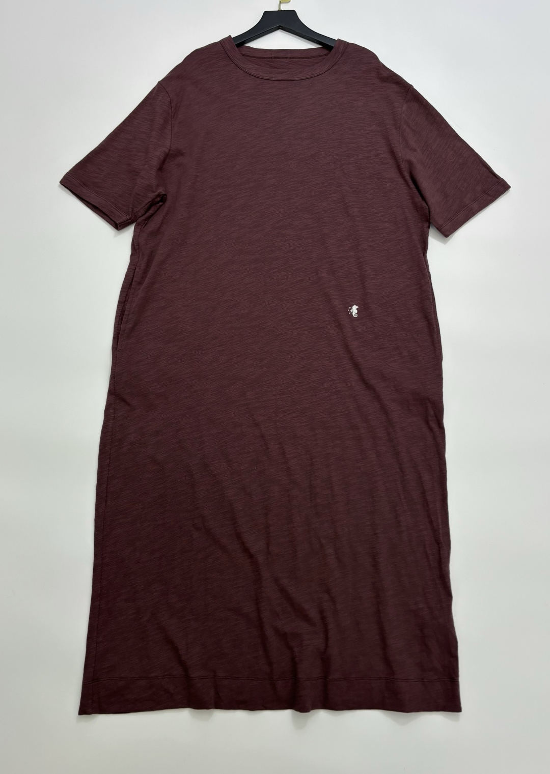 Japanese Style Small Embroidered Slub Cotton Loose Round Neck Dress