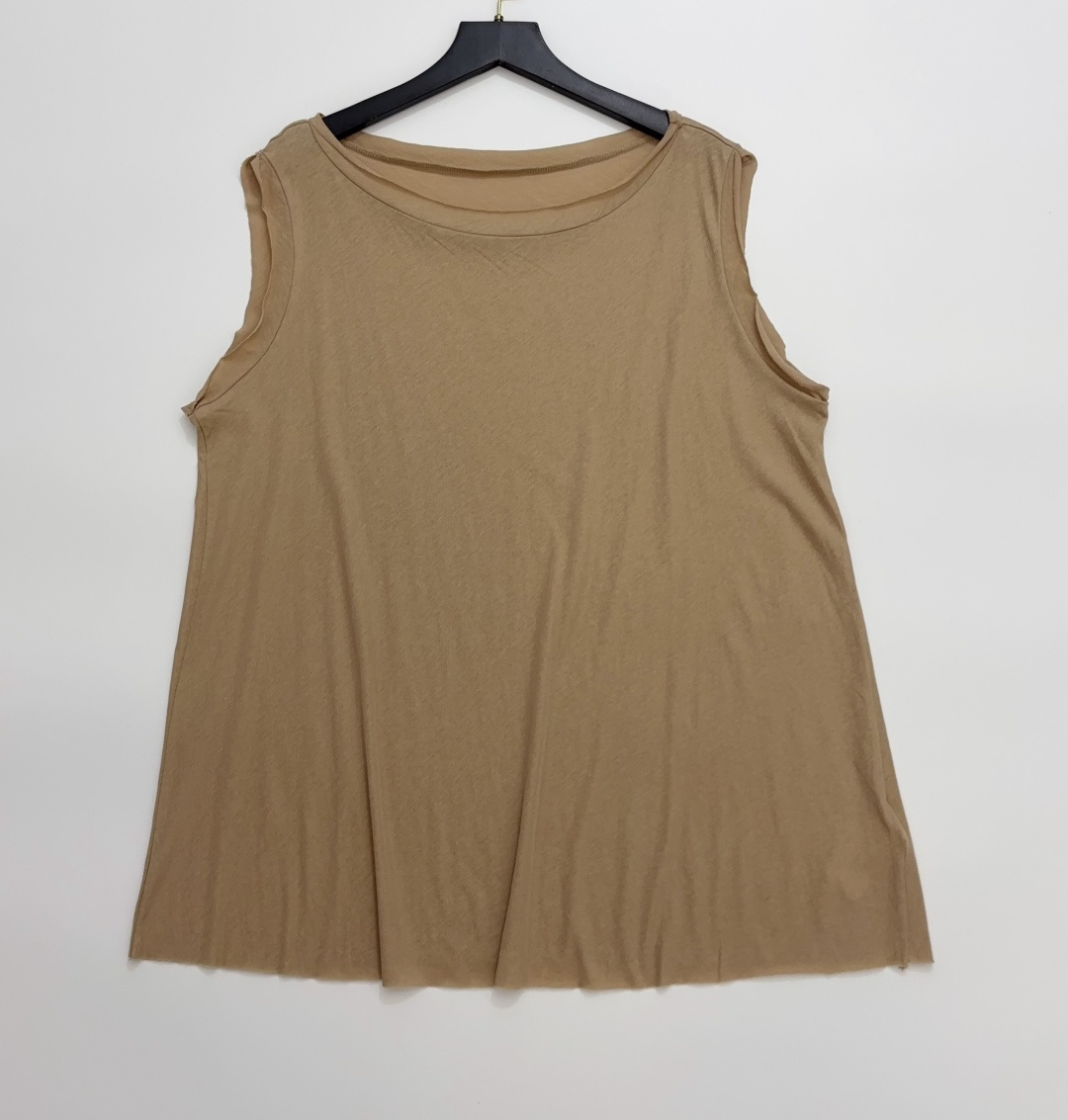 The Row Lightweight Cotton Sleeveless Vest T-Shirt