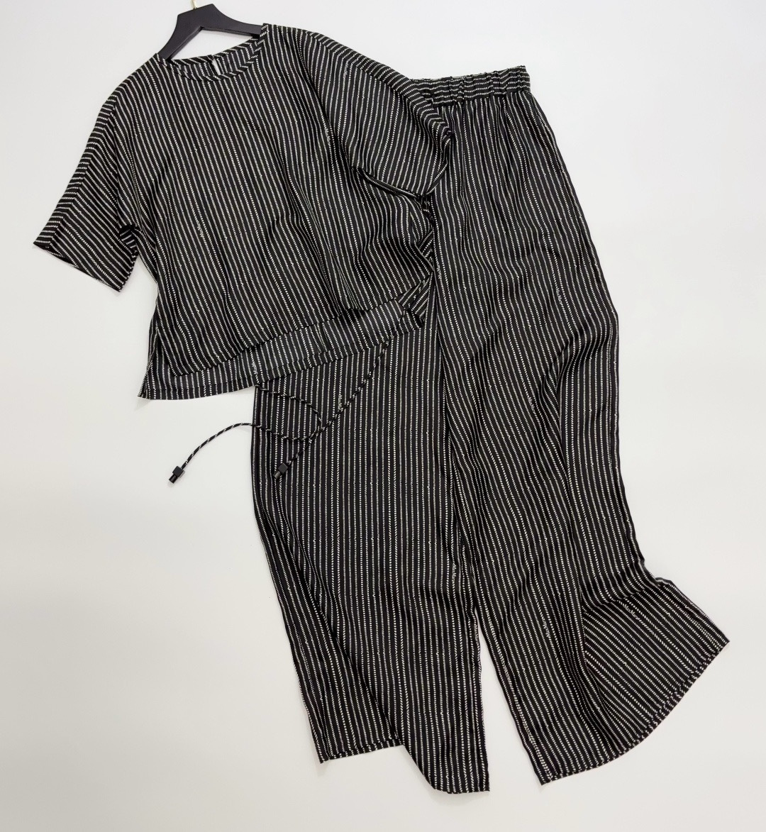 Max Mara Striped Design Set: Nordica Silk Blouse & Matching Item