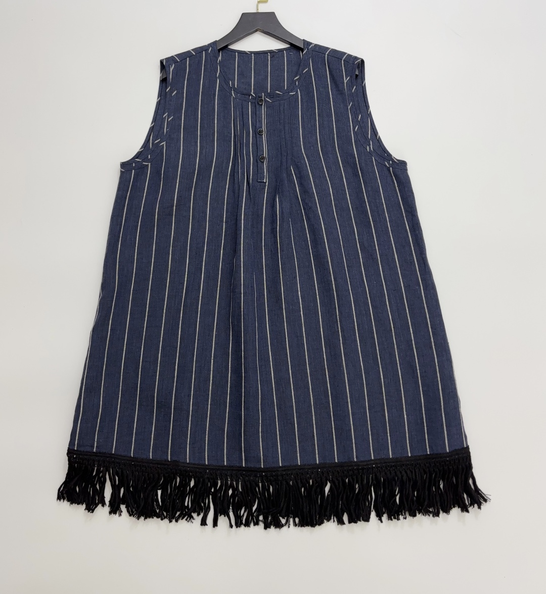 Lee Casual Solid Color Fringe Vest Dress