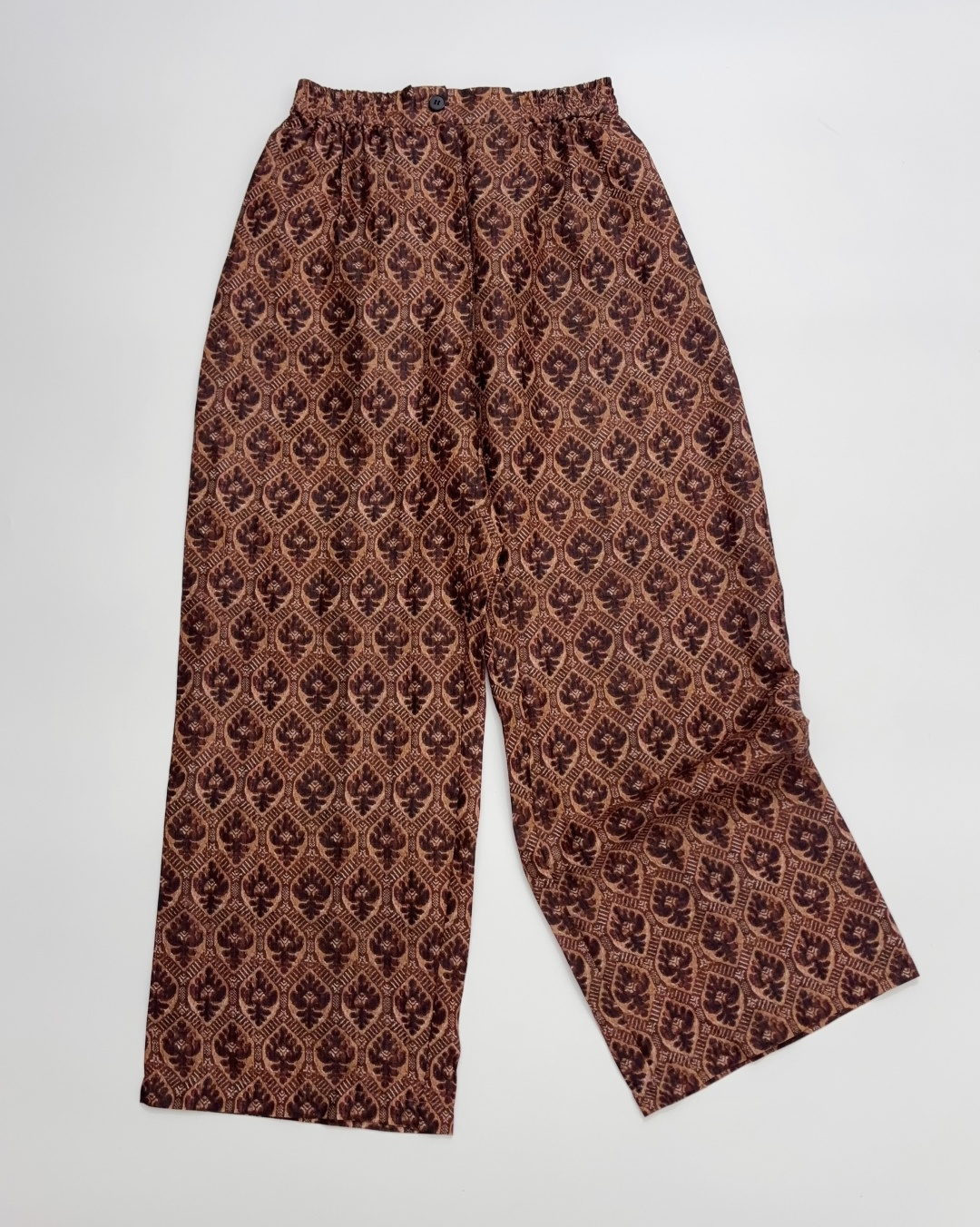 INTO THE EAST 26SS Straight Leg Casual Pants