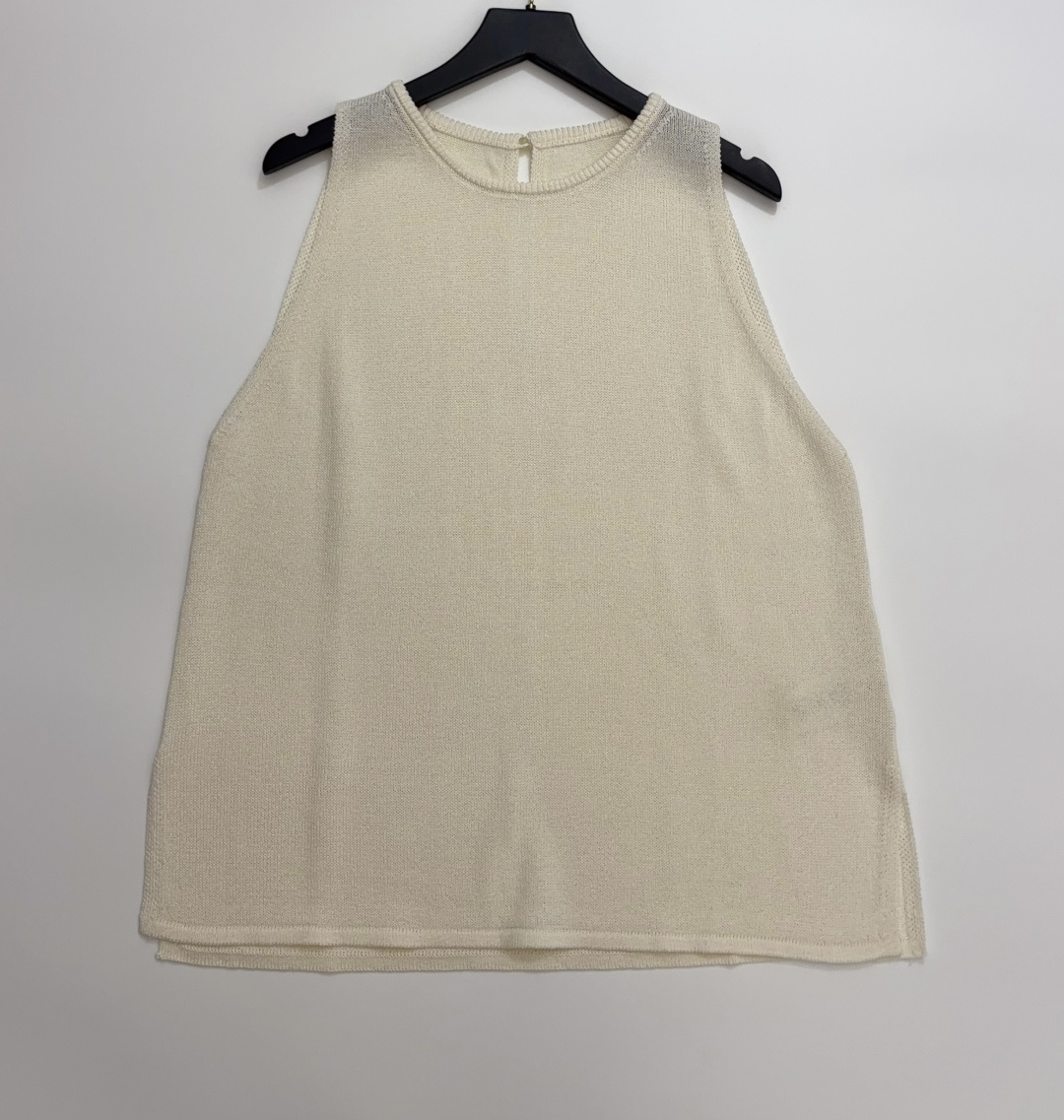 Auti Seminario Simple Solid Color Knitted Vest Top