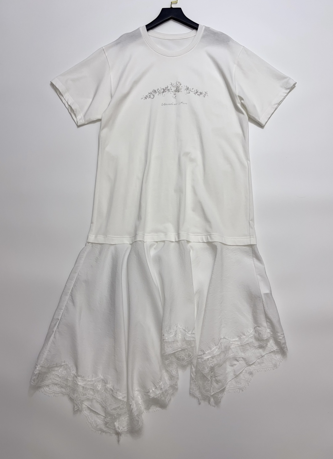 N°21 Irregular Lace Hem Floral Patchwork Loose Short Sleeve T-Shirt Dress