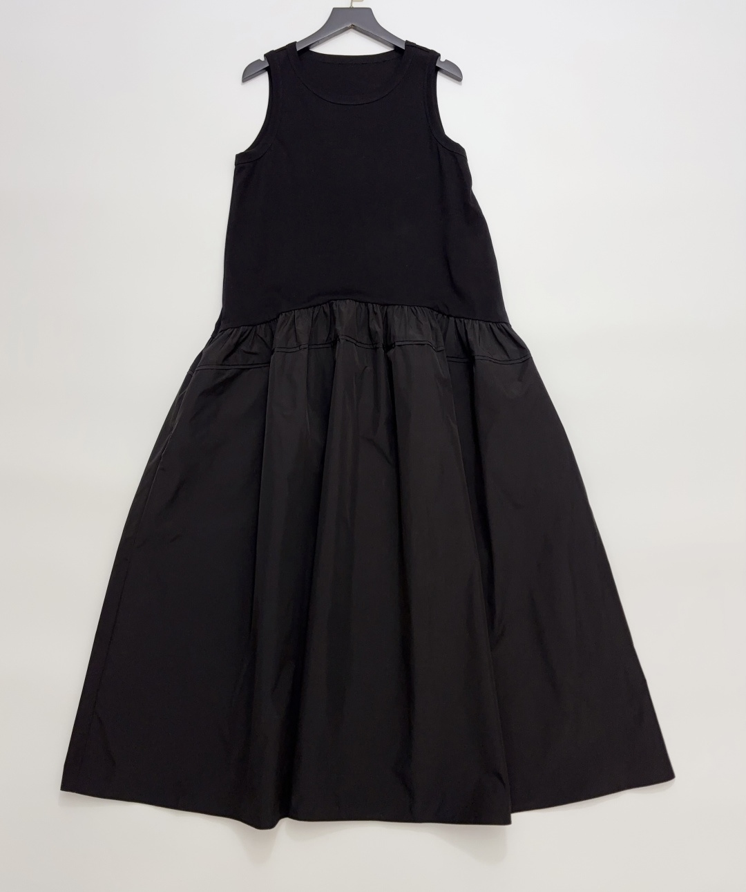 Elegant Flowy Maxi Dress