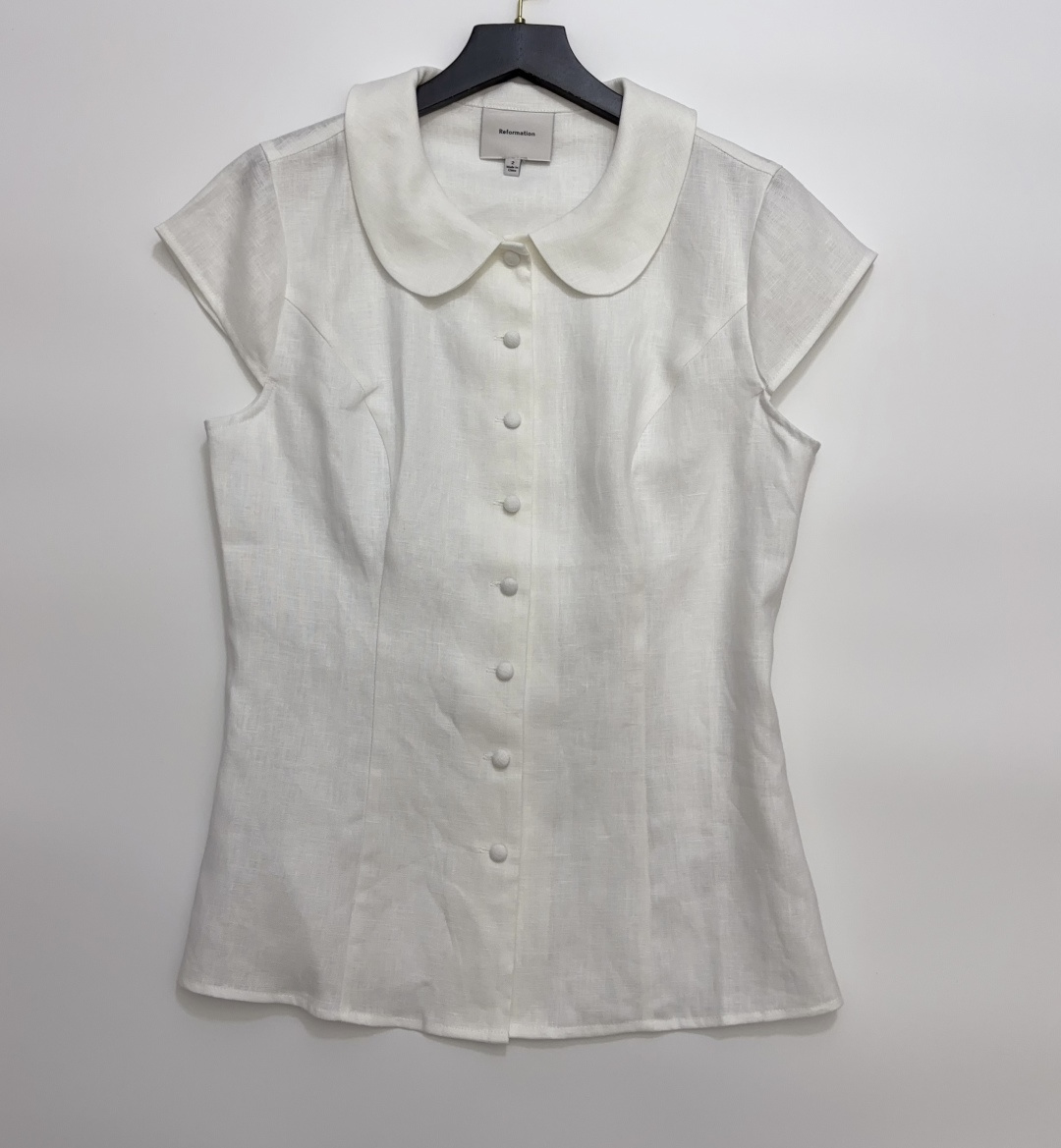 Reformation Women's Solid Slim Fit Peter Pan Collar Short Sleeve Shirt