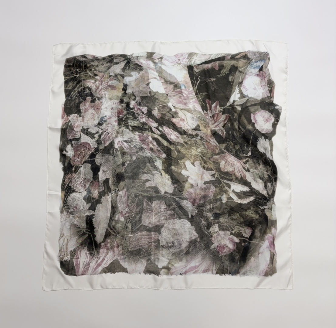 Maison Margiela MM Print Everyday Commuter Casual Scarf