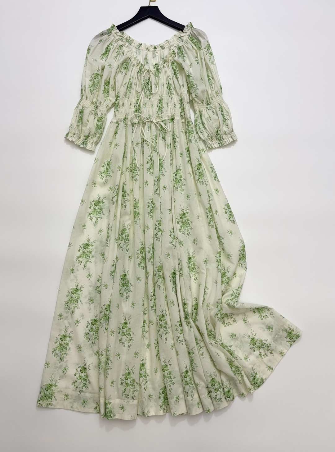 Dôen Ischia French Pastoral Floral Puff Sleeve Elastic Maxi Dress