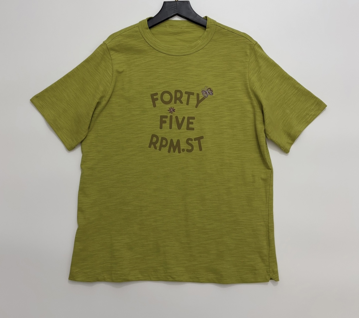 Japanese Style Slub Cotton Embroidered Letter Short Sleeve T-Shirt
