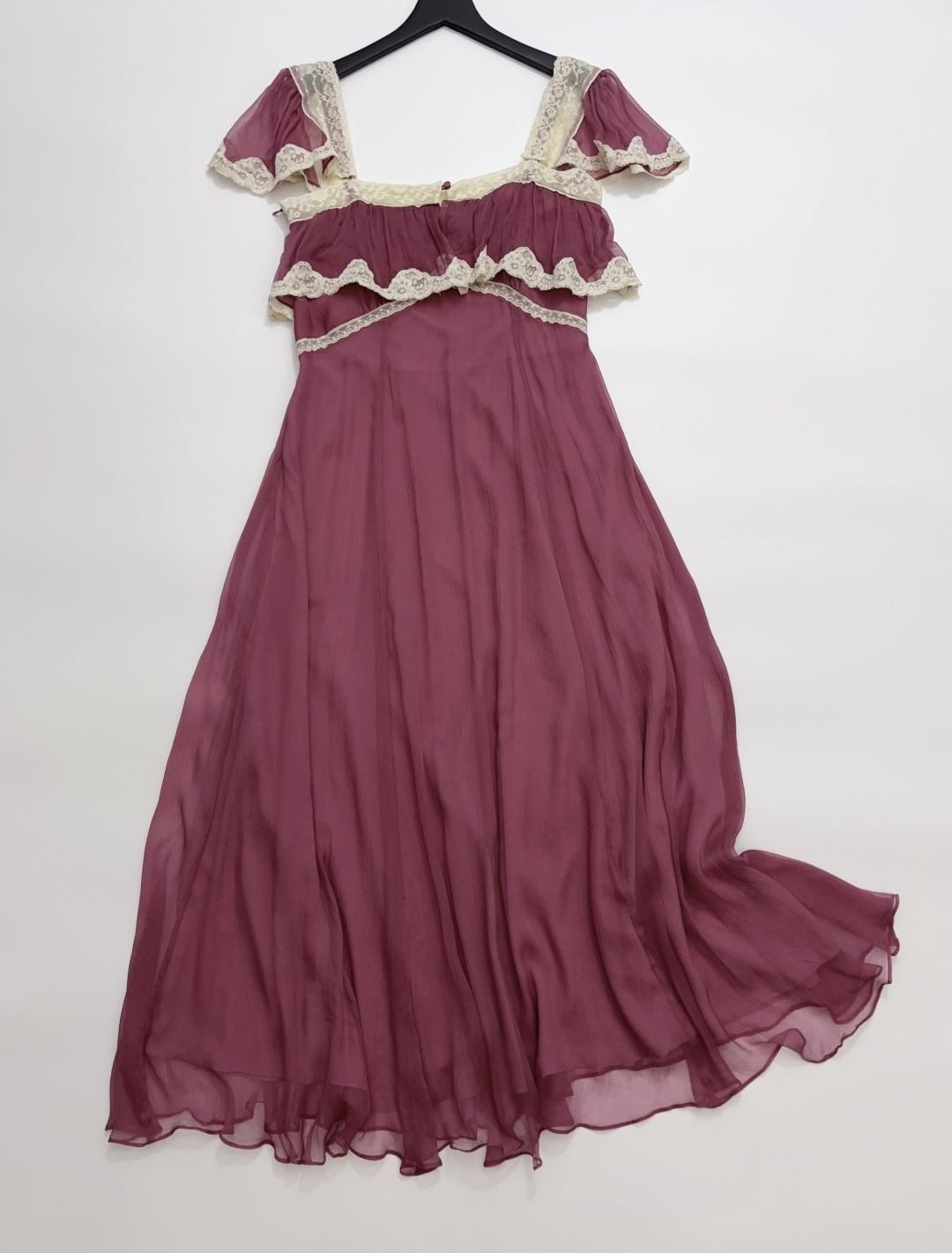 Yimengling Style Pink Cami Dress with Lace Trim Flutter Sleeves and Flowy Silk for Beach Vacation