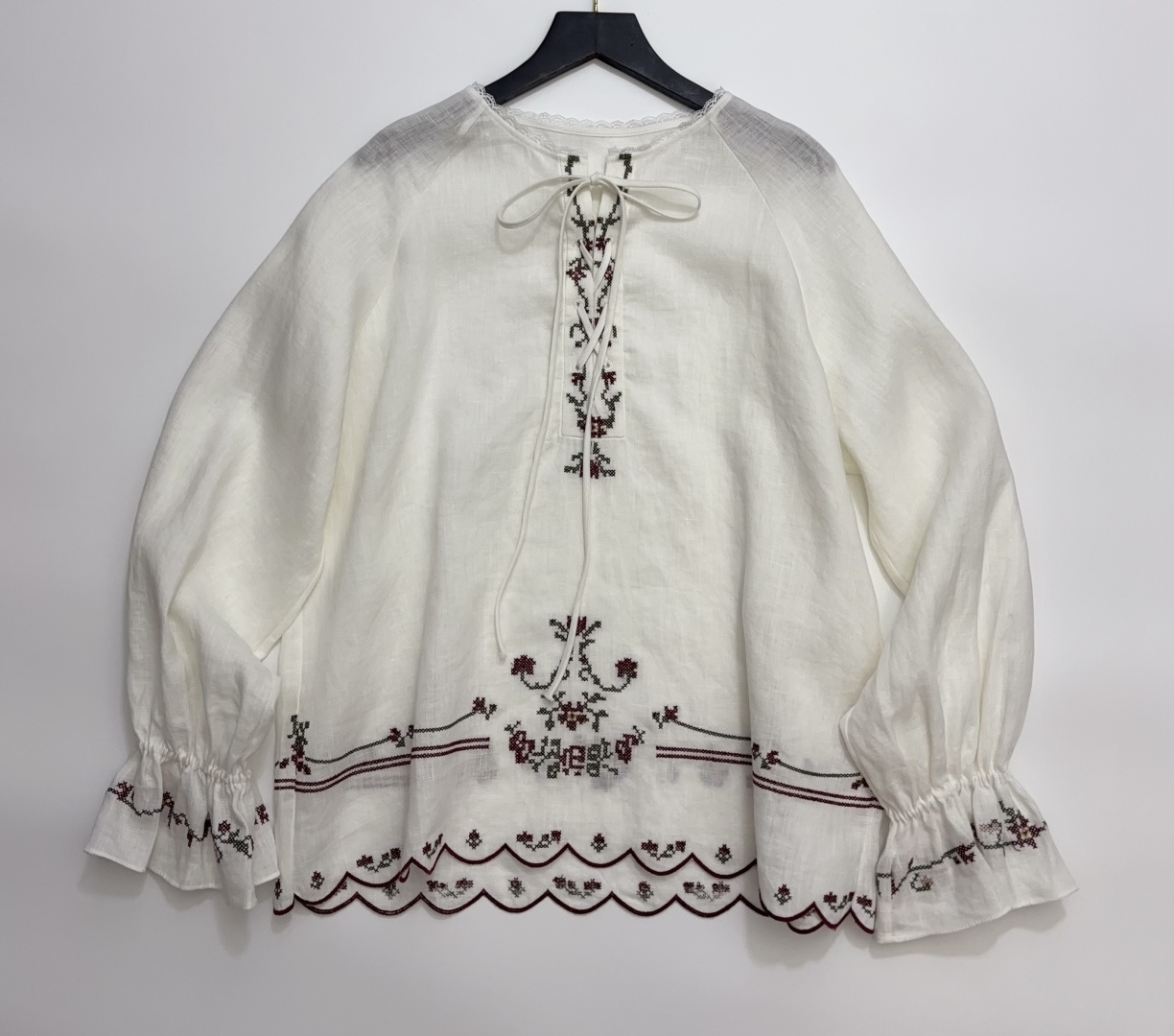 Embroidered Floral Loose Shirt Top