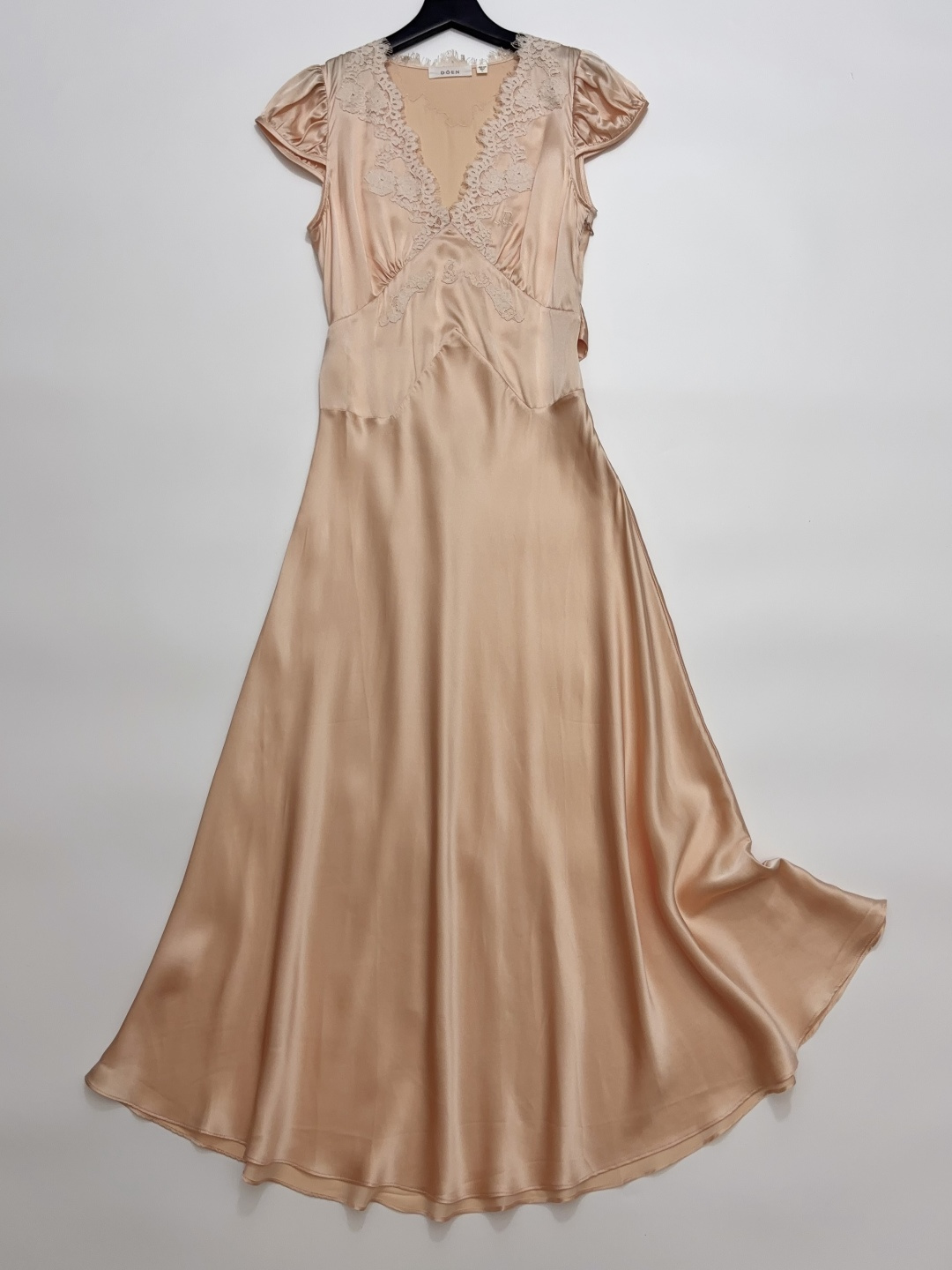 Dôen Coraline Silk Short Sleeve Lace Trim V-Neck Gown