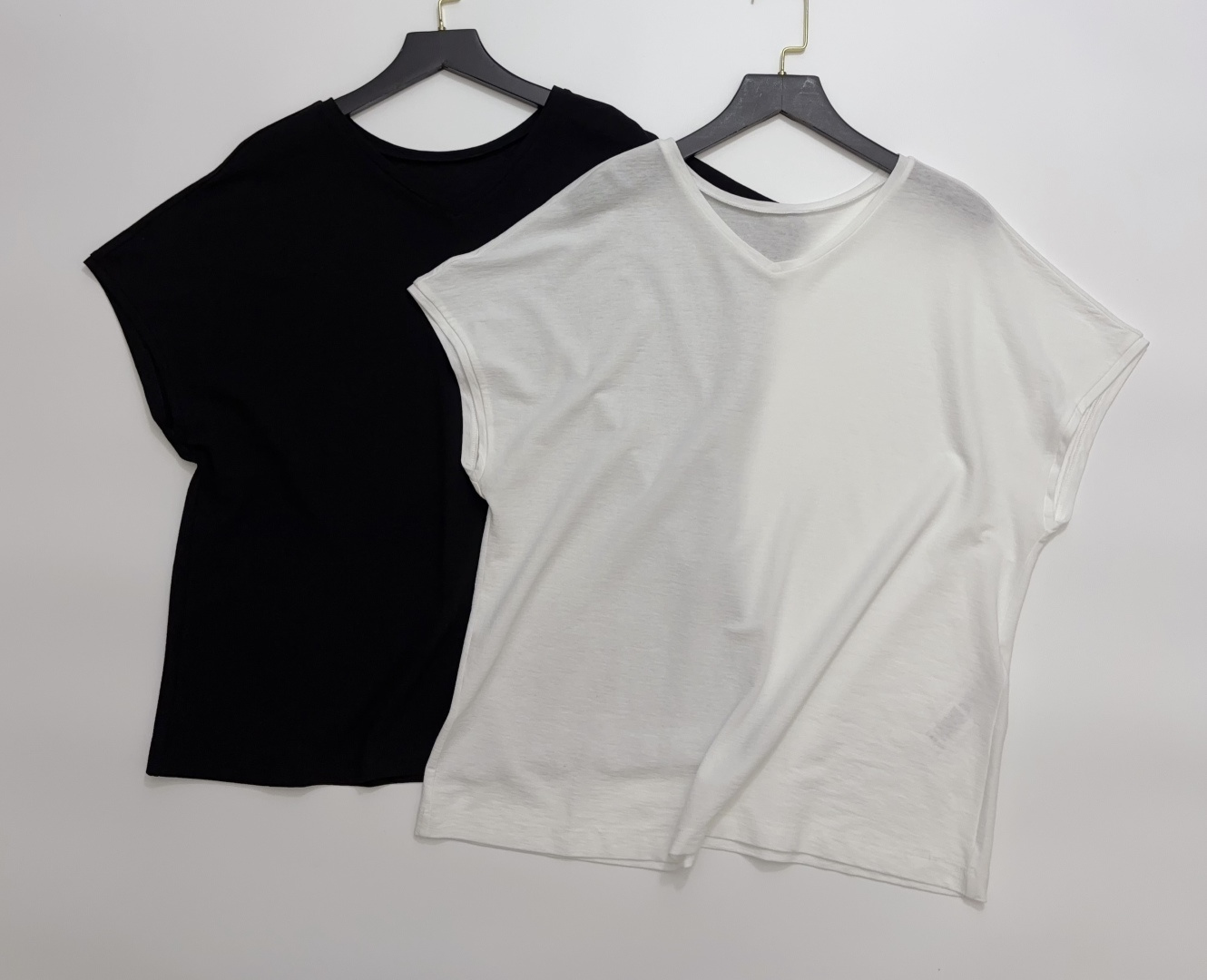 Khaite Sheer Solid Simple Versatile Short Sleeve T-Shirt