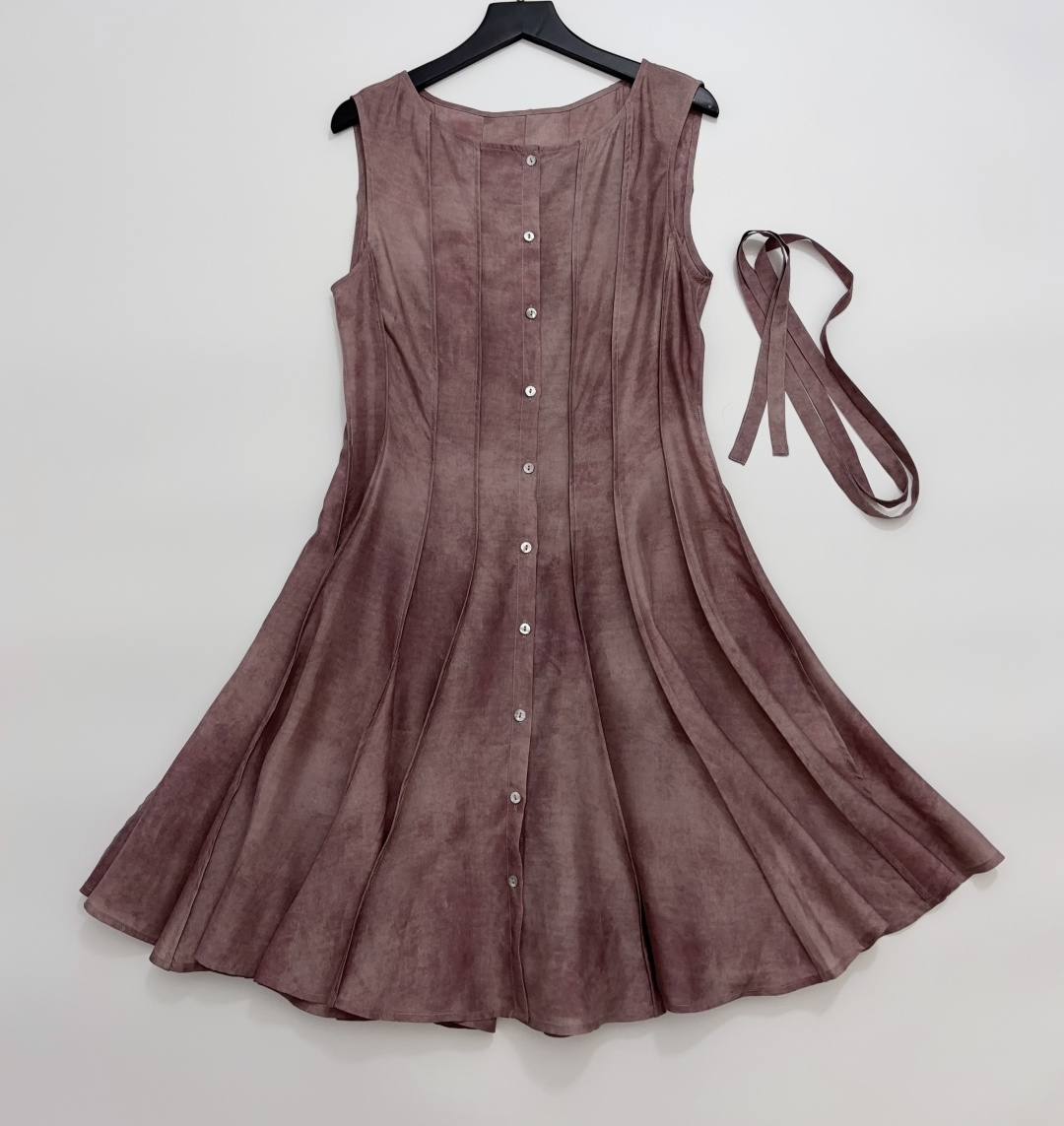 Tie-Dye Smoky Pink Pleated Tie-Waist Sleeveless Dress