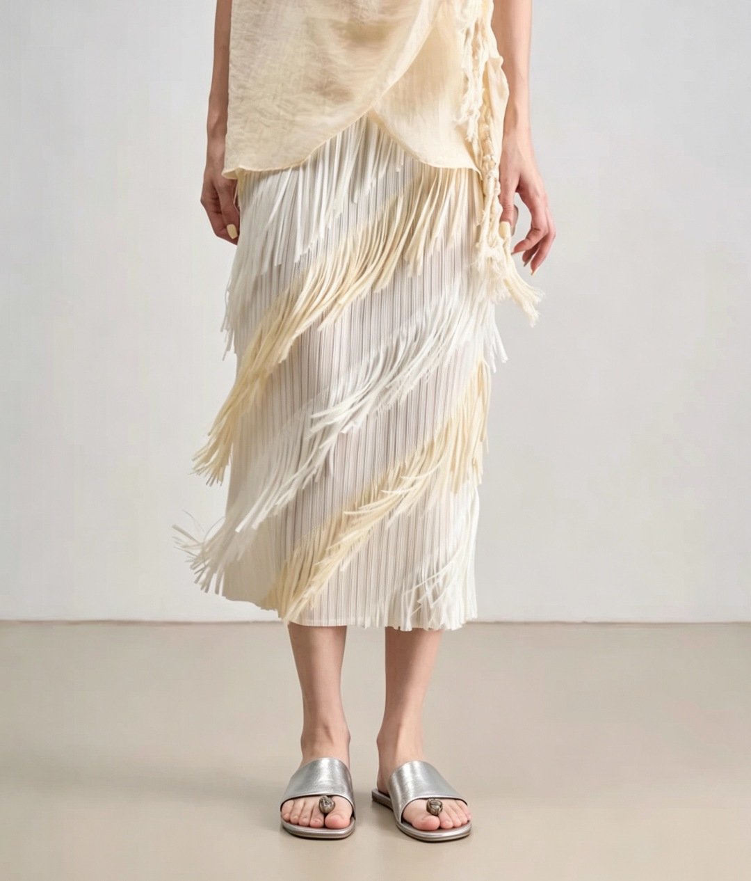 Color-Block Tassel Elastic High-Waist Straight Skirt