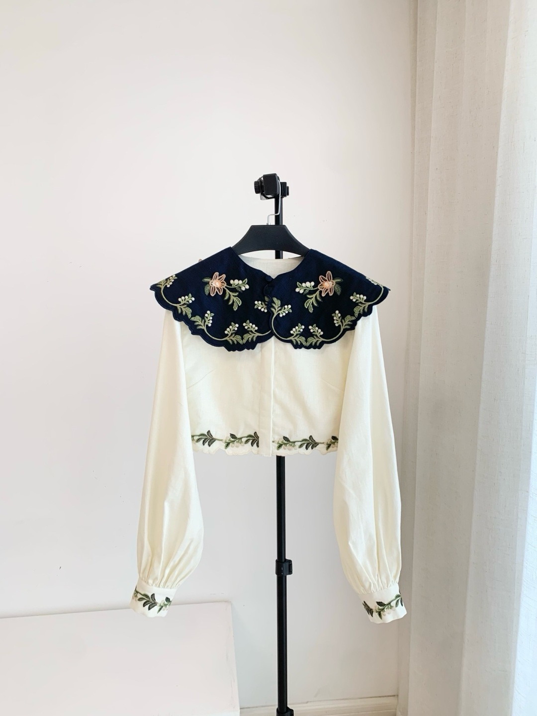 Agua by Agua Bendita SS26 Embroidered Oversized Lapel Lantern Sleeve Short Top