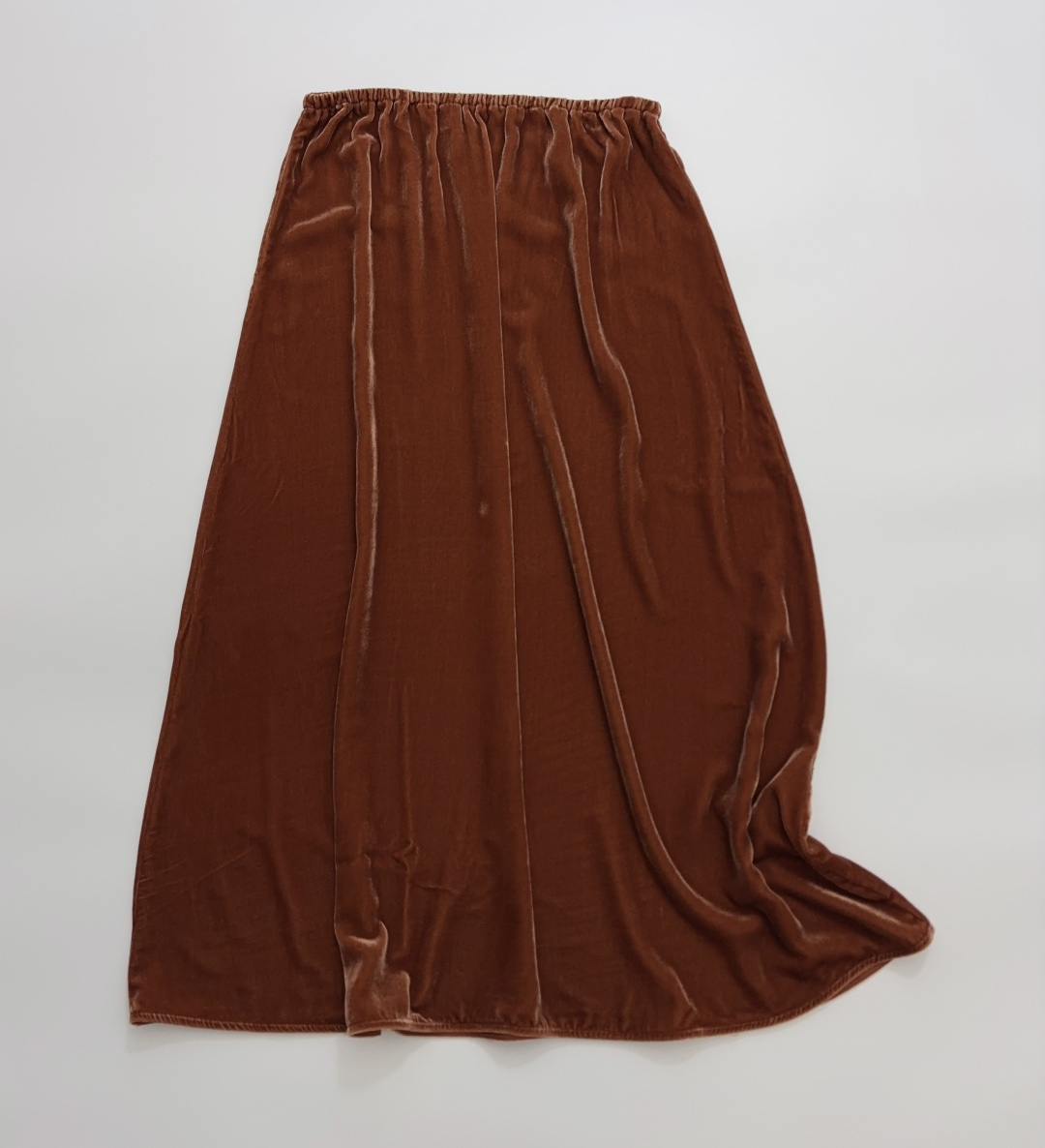Into the East Velvet Elastic Waist Skirt