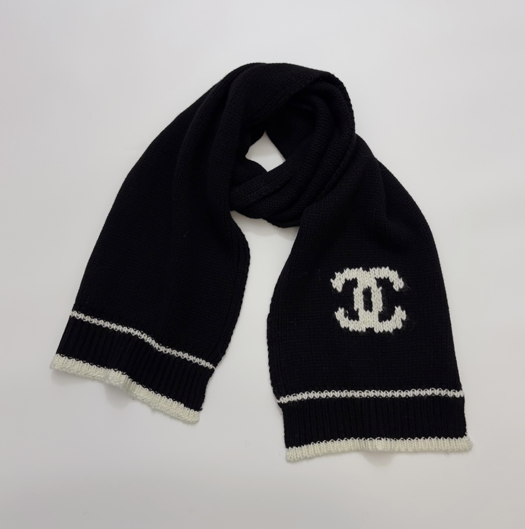 Chanel Style Warm Winter Scarf