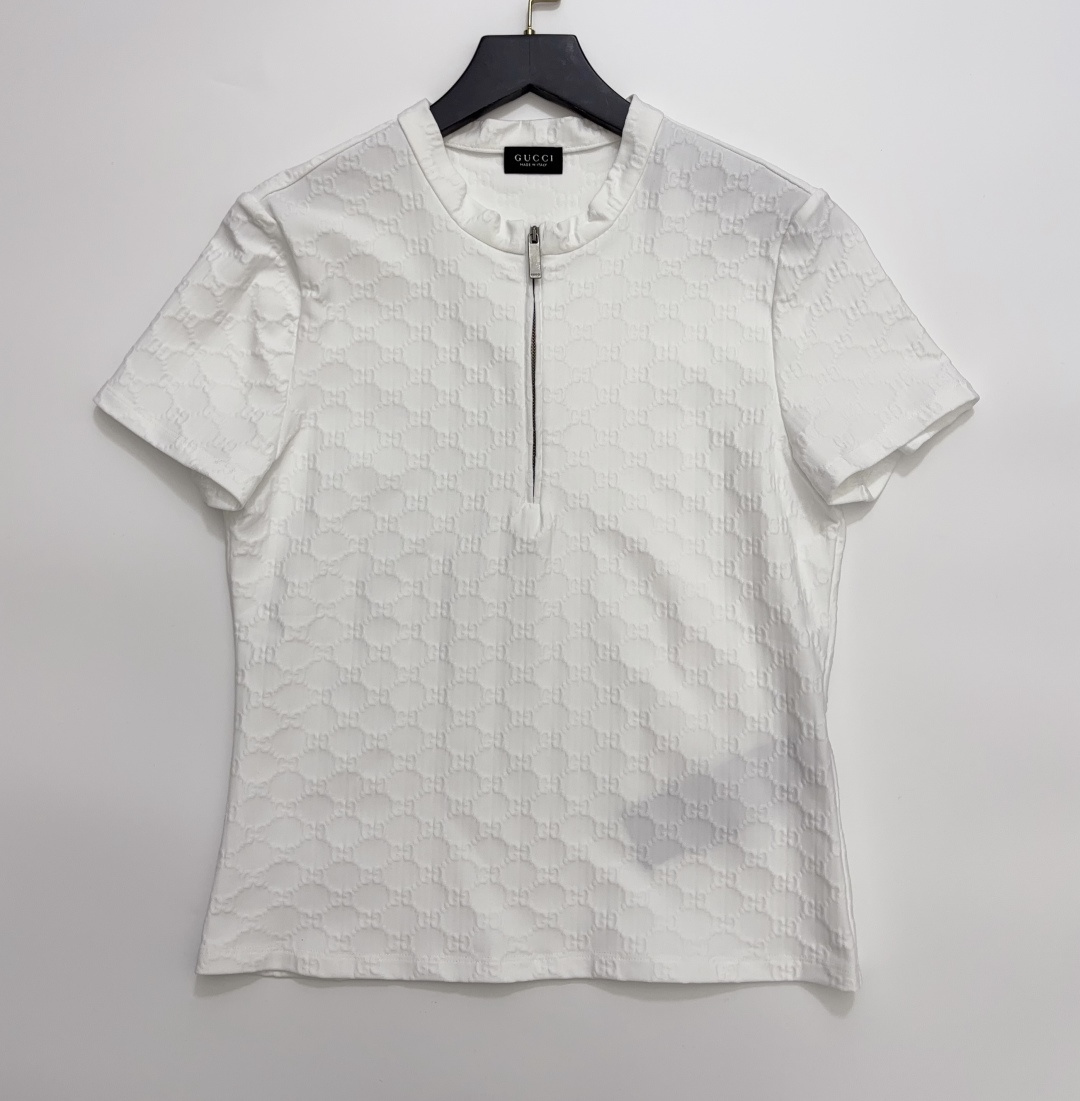 Gucci Logo Jacquard Half-Zip Short Sleeve Top