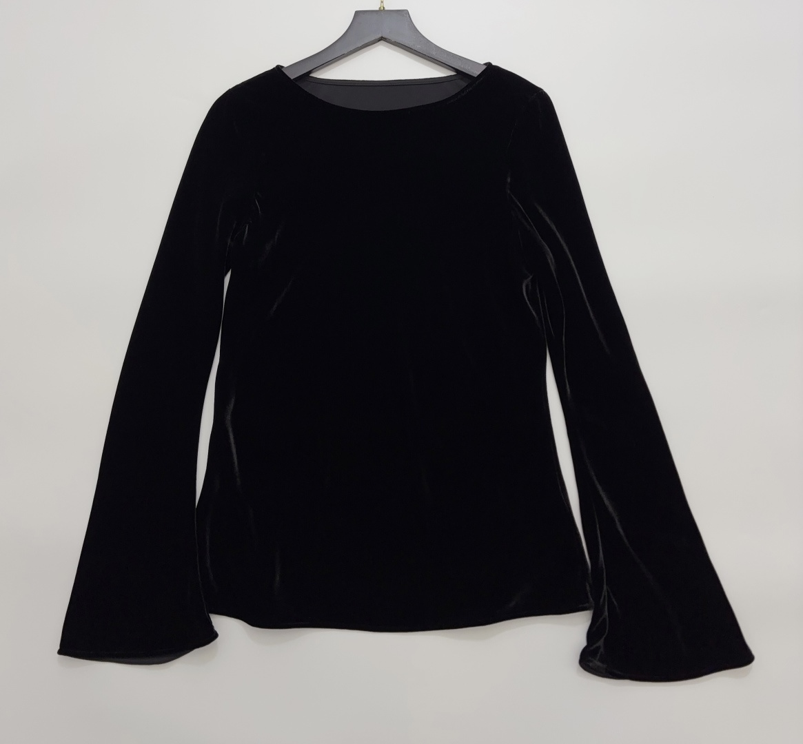 Into The East Velvet Long Sleeve Top
