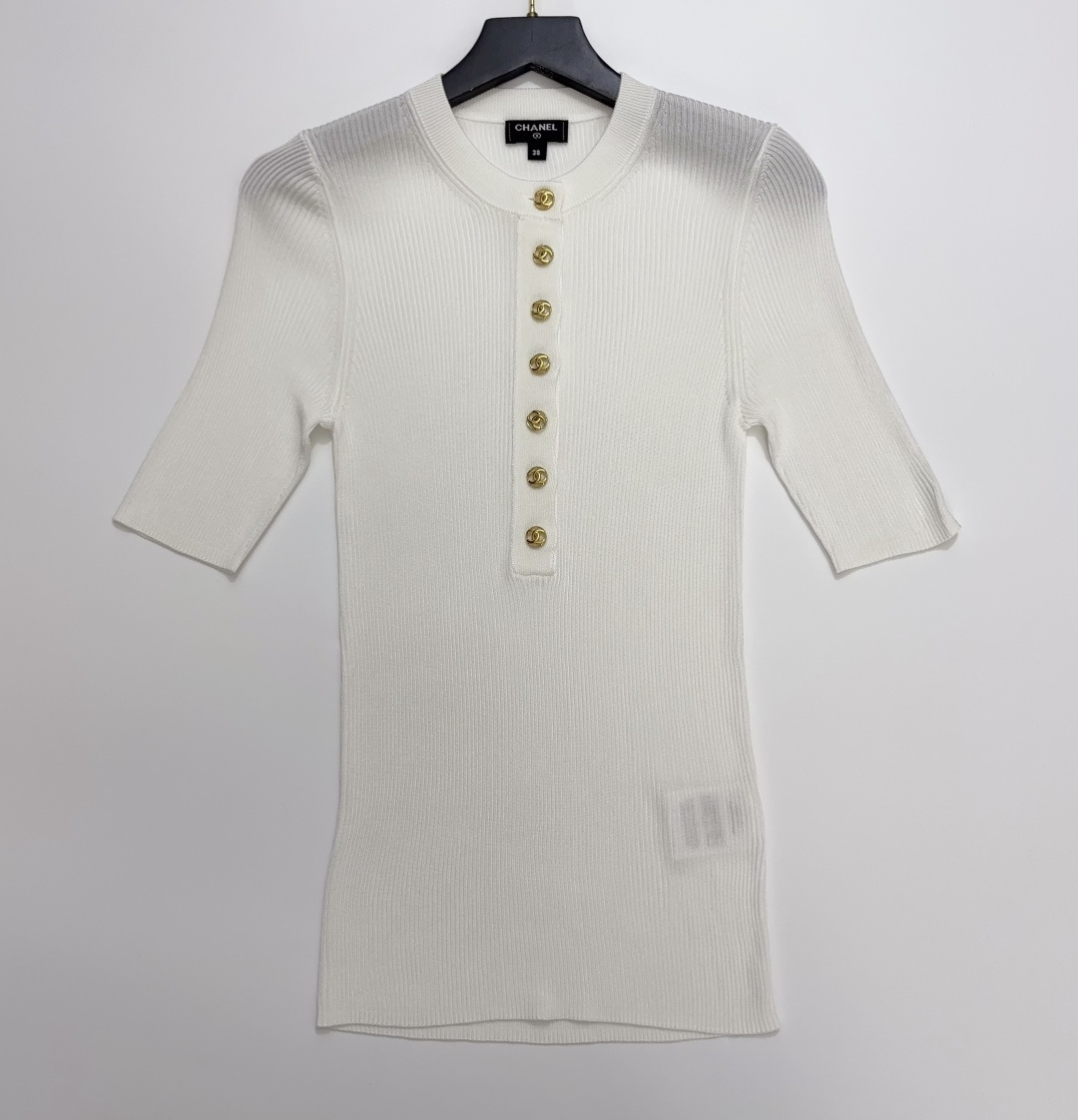 Chanel Letter Hardware Buckle Round Neck Knit Pullover Top