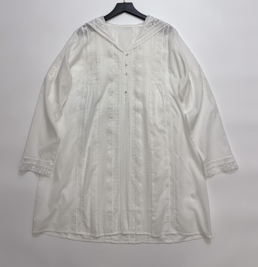 Japanese-Inspired Embroidered Lace Patchwork Shawl V-Neck Shirt
