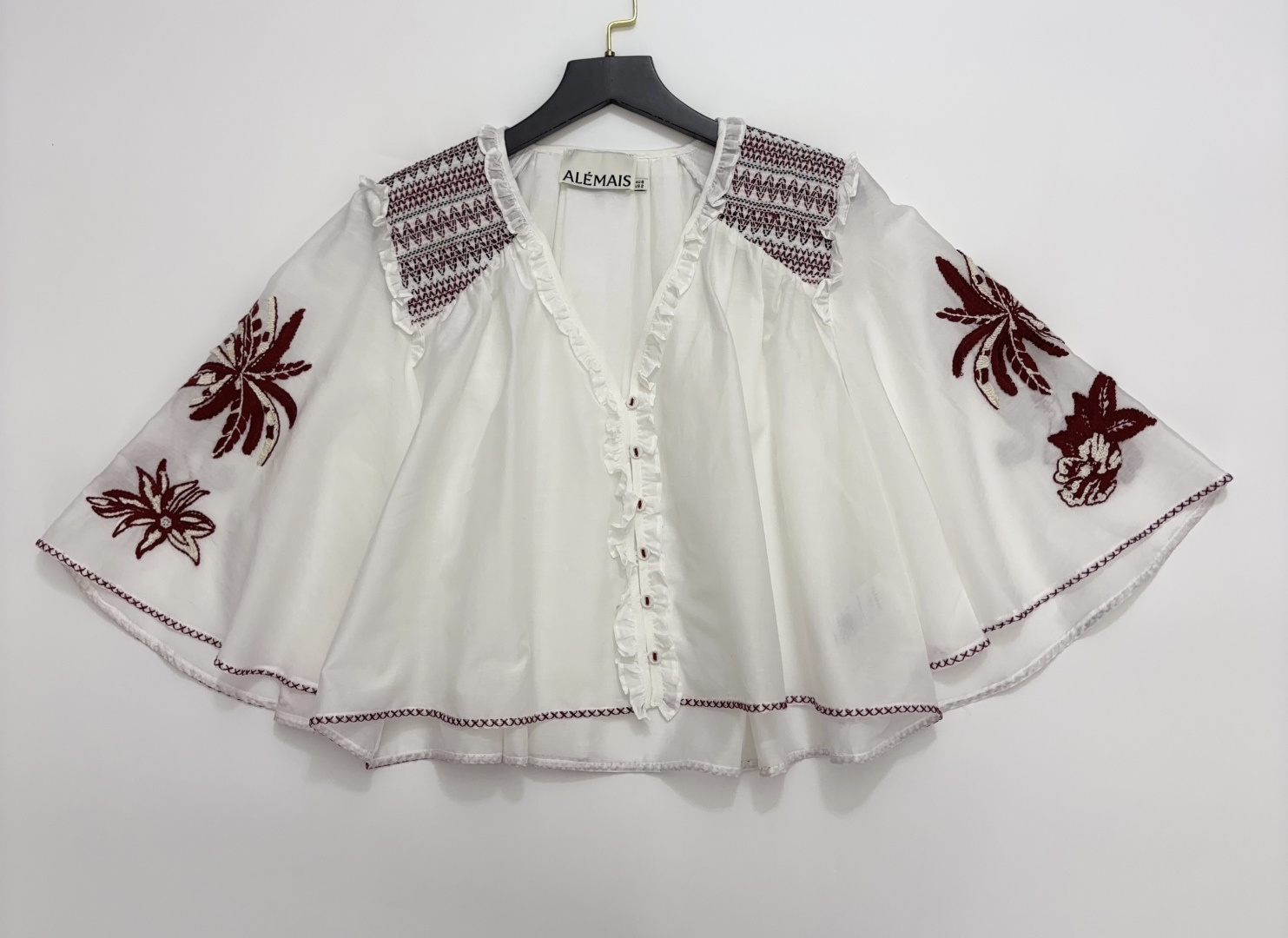 Alémais Cotton Coconut Tree Embroidered Handmade Cropped Shirt Top