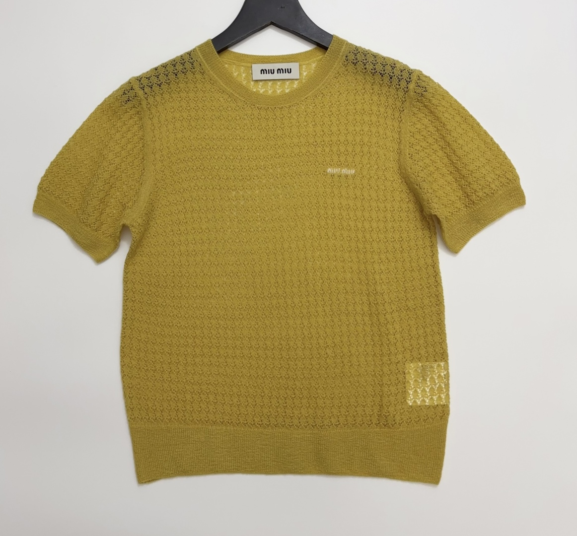 Miu Miu Early Autumn Letter Jacquard Embroidered Hollow Out Crew Neck Short Sleeve Knit Top
