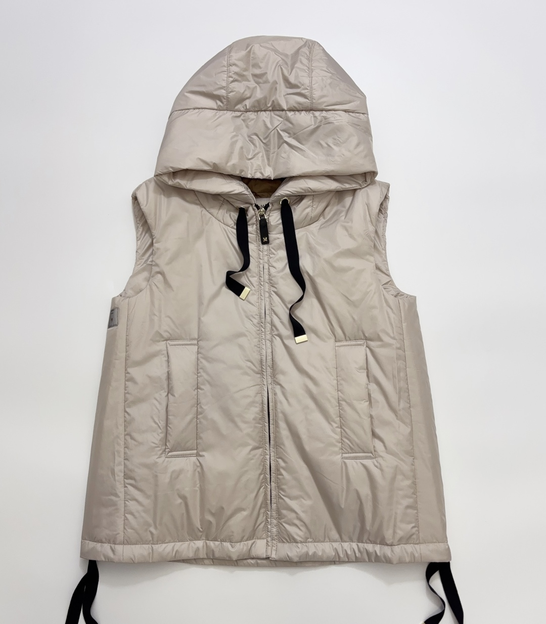 Max Mara Classic Camel Hair Vest