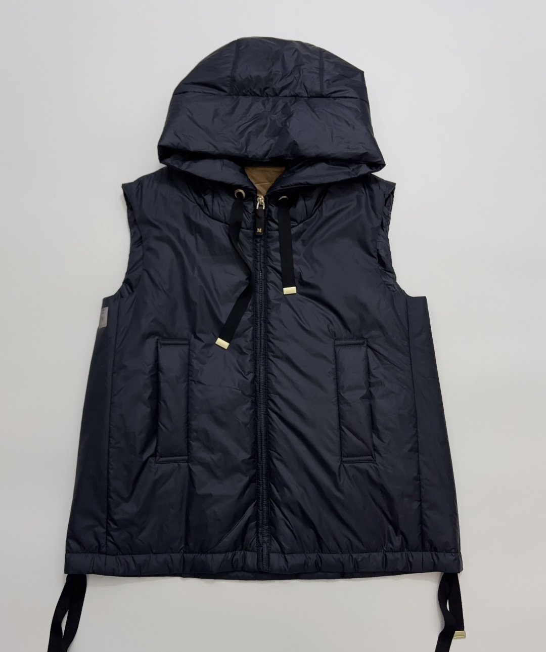 Max Mara Classic Camel Hair Vest - Navy