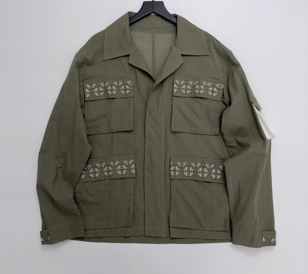 Archive Embroidered Floral Beaded Casual Workwear Style Multi-Pocket Outline Shirt Jacket