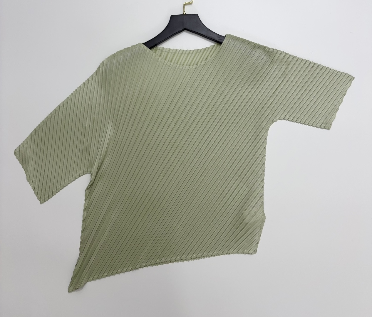 Issey Miyake Twill Pleated Crew Neck Short Sleeve T-Shirt