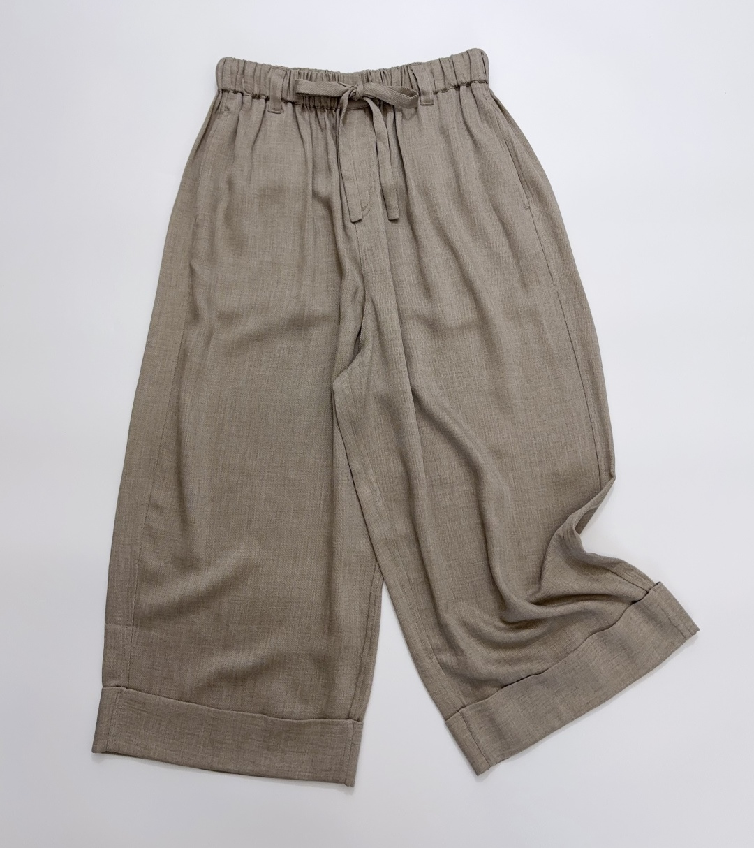 Auti Seminario Elastic Drawstring Wide-Leg Cropped Casual Pants