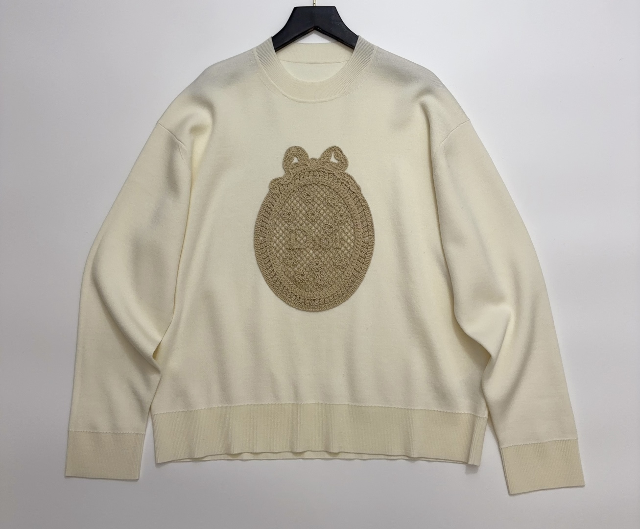 Dior Casual White Round Neck Long Sleeve Hollow Embroidered Knit Sweater