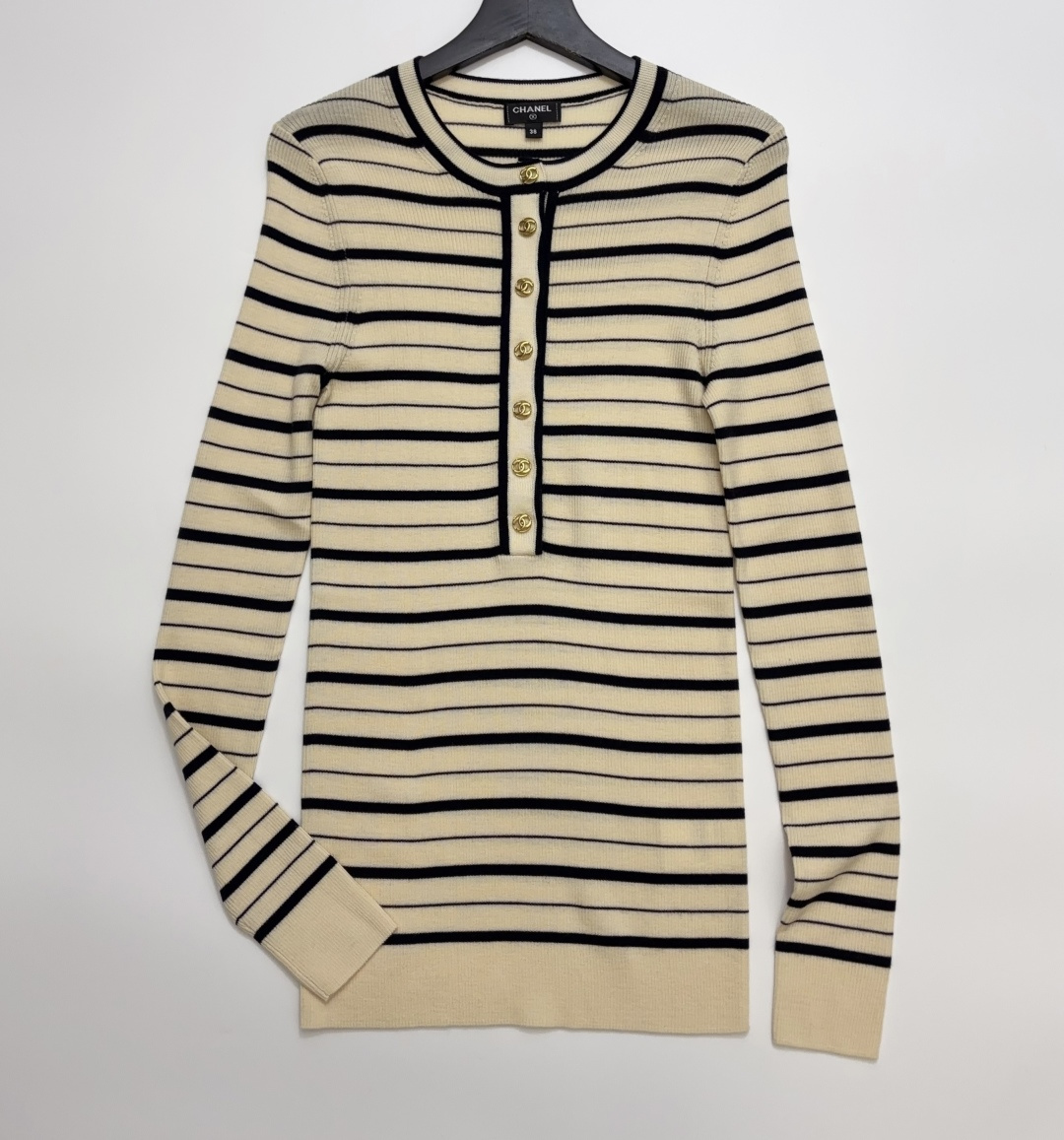 Chanel 26B Autumn Metal Buckle Color Block Striped Knit Long Sleeve Top