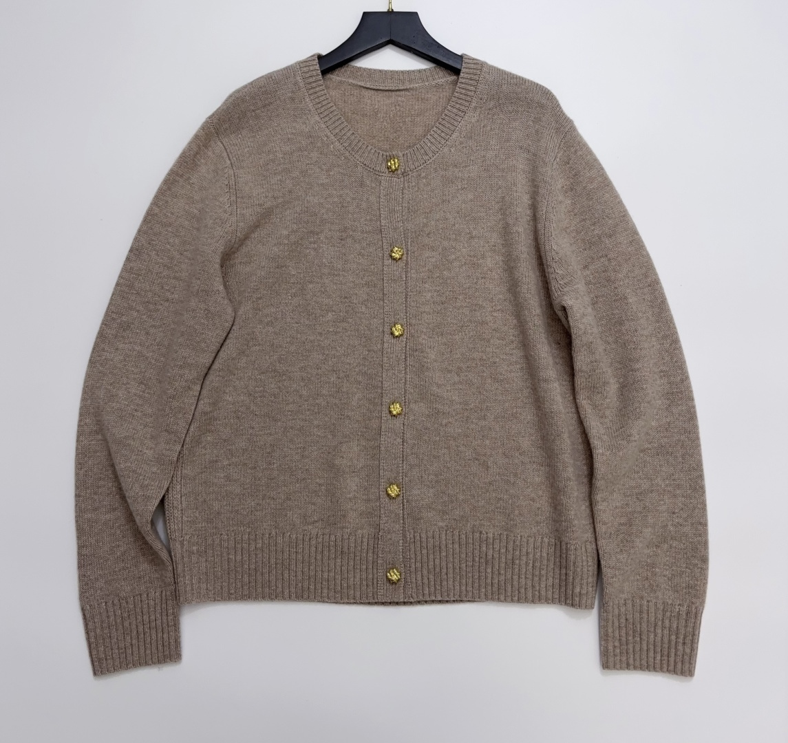 Bottega Veneta Round Neck Metal Button Simple Versatile Knit Cardigan