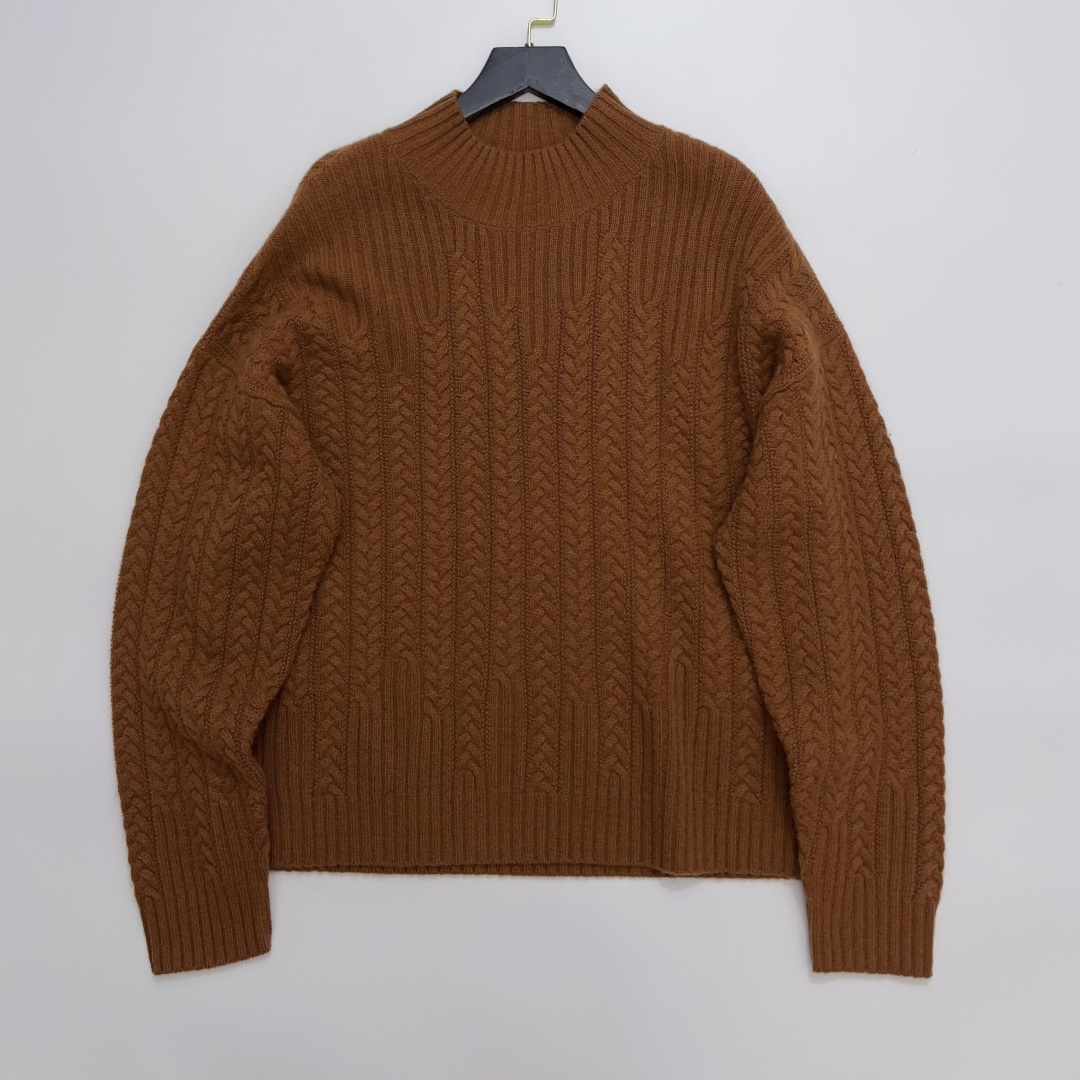 Loro Piana Ribbed Mock Neck Long Sleeve Knit Sweater