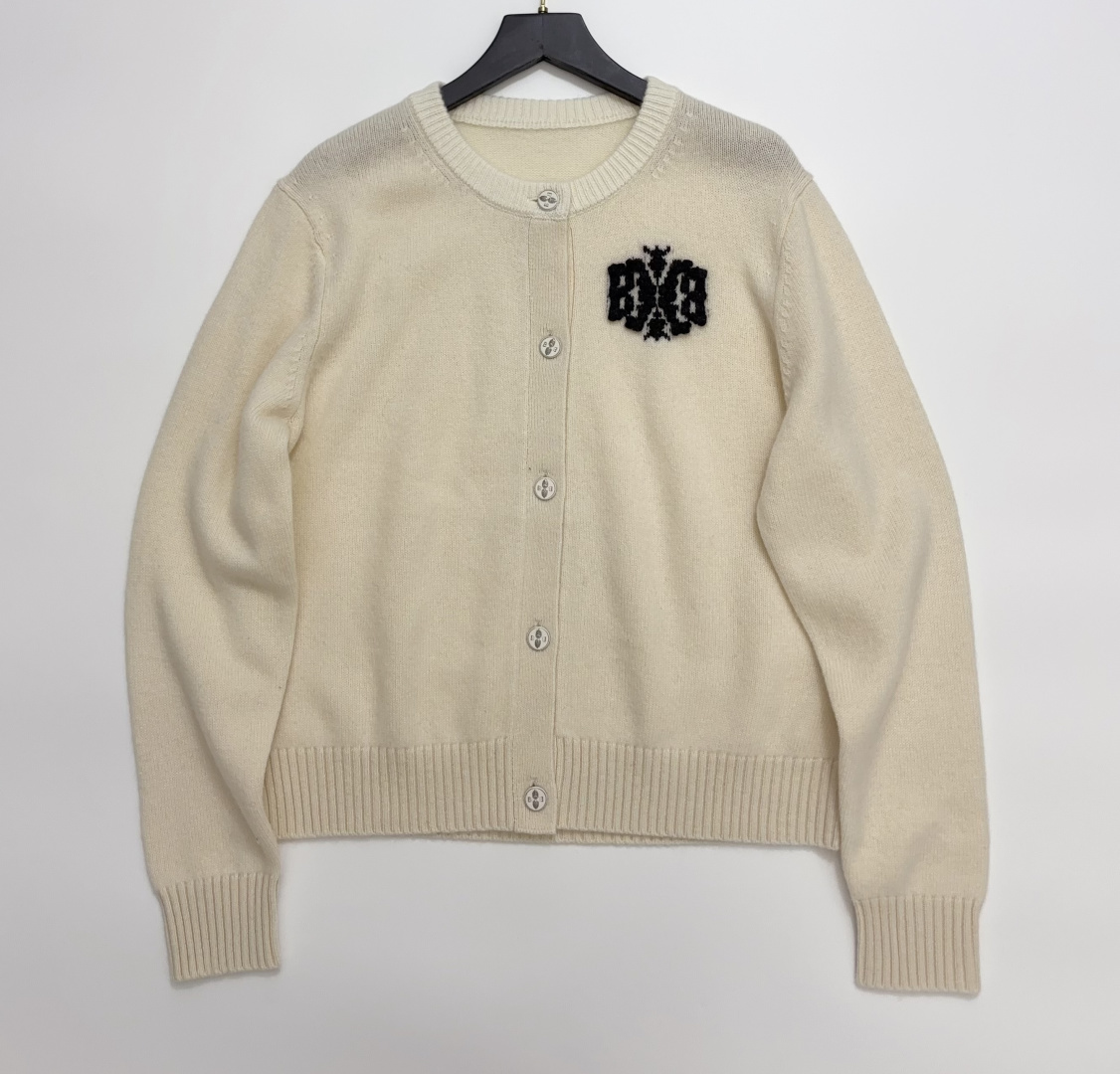 BARRIE Color-Block Crew Neck Knit Cardigan