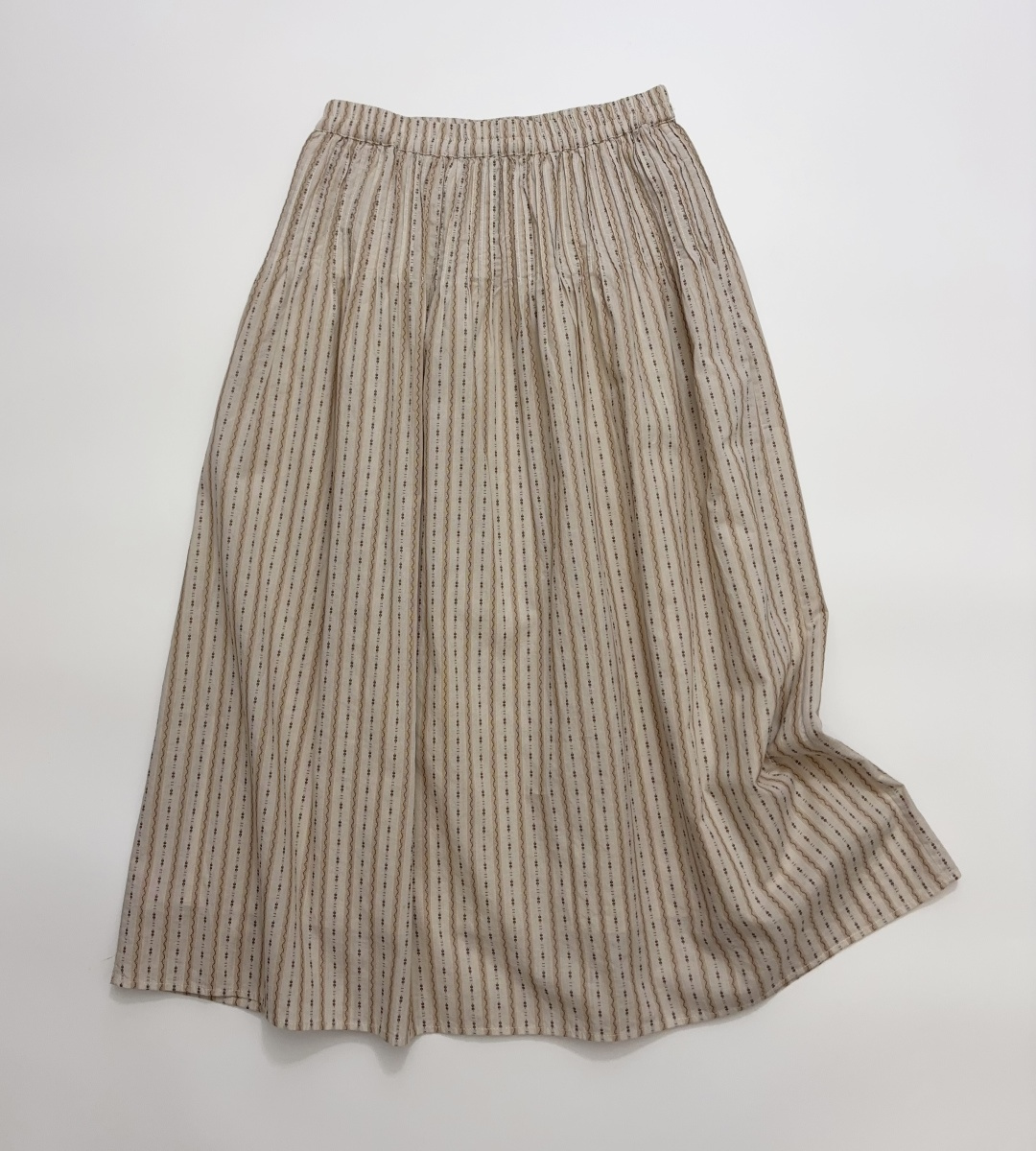 Heavy-Duty Accordion Pleat Design Loose Elastic Waist Abstract Stripe Comfortable Stretch Midi Skirt