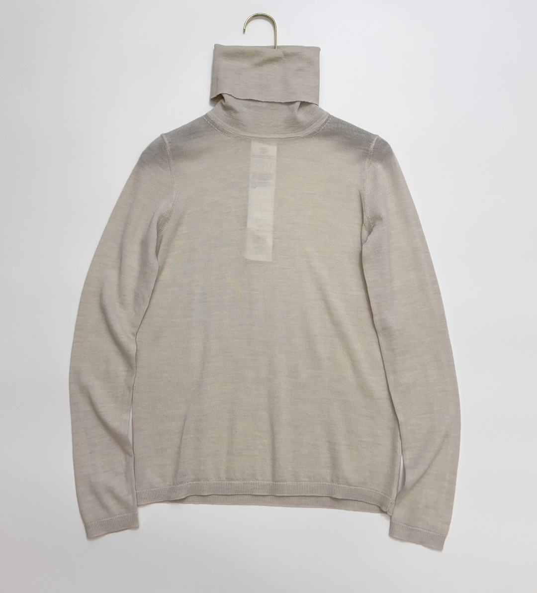 Max Mara Solid Color Wool High-Neck Sweater Base Top