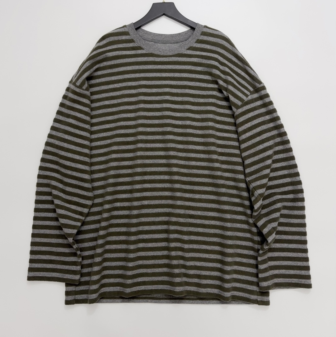 AURALEE Striped Round Neck Relaxed Long Sleeve T-Shirt
